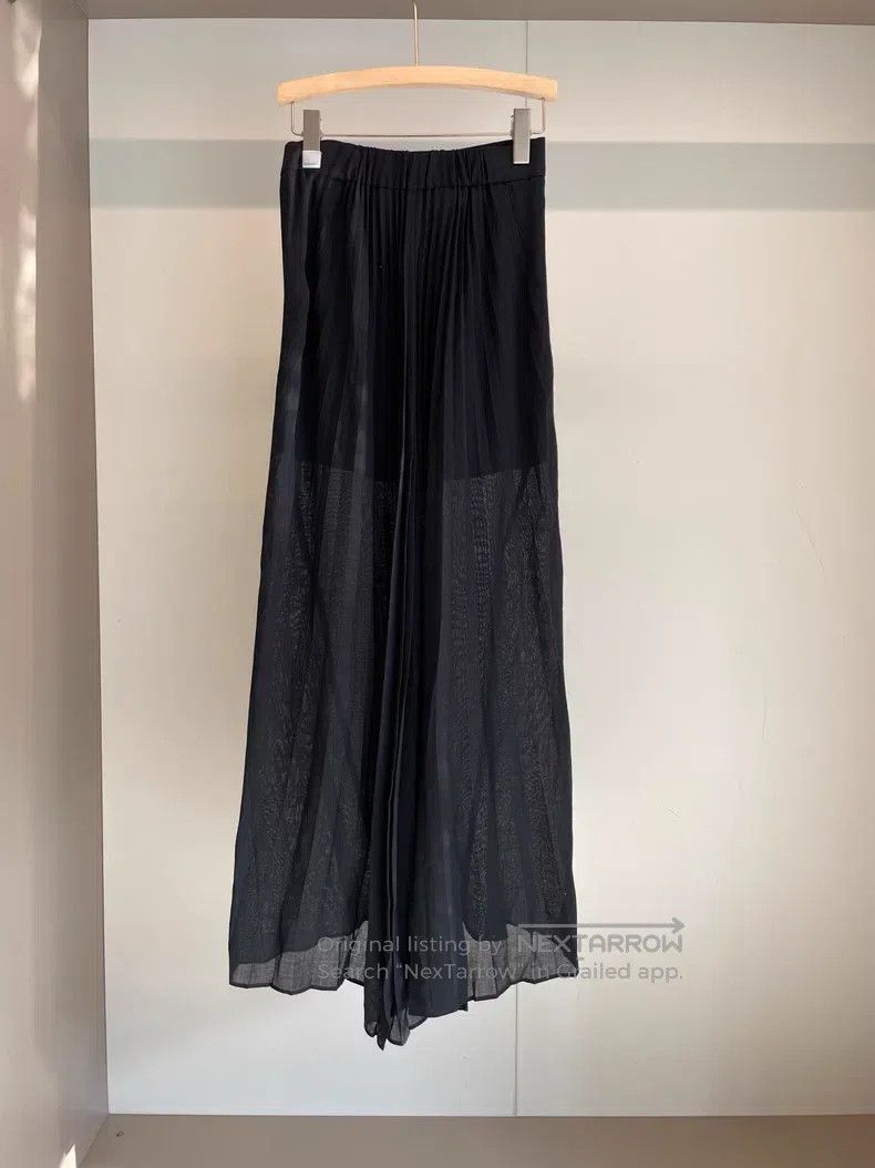Brunello Cucinelli Brunello Cucinelli Black Wool Polyester Pleated Skirt Size 25" / US 0 / IT 36 - 2 Thumbnail