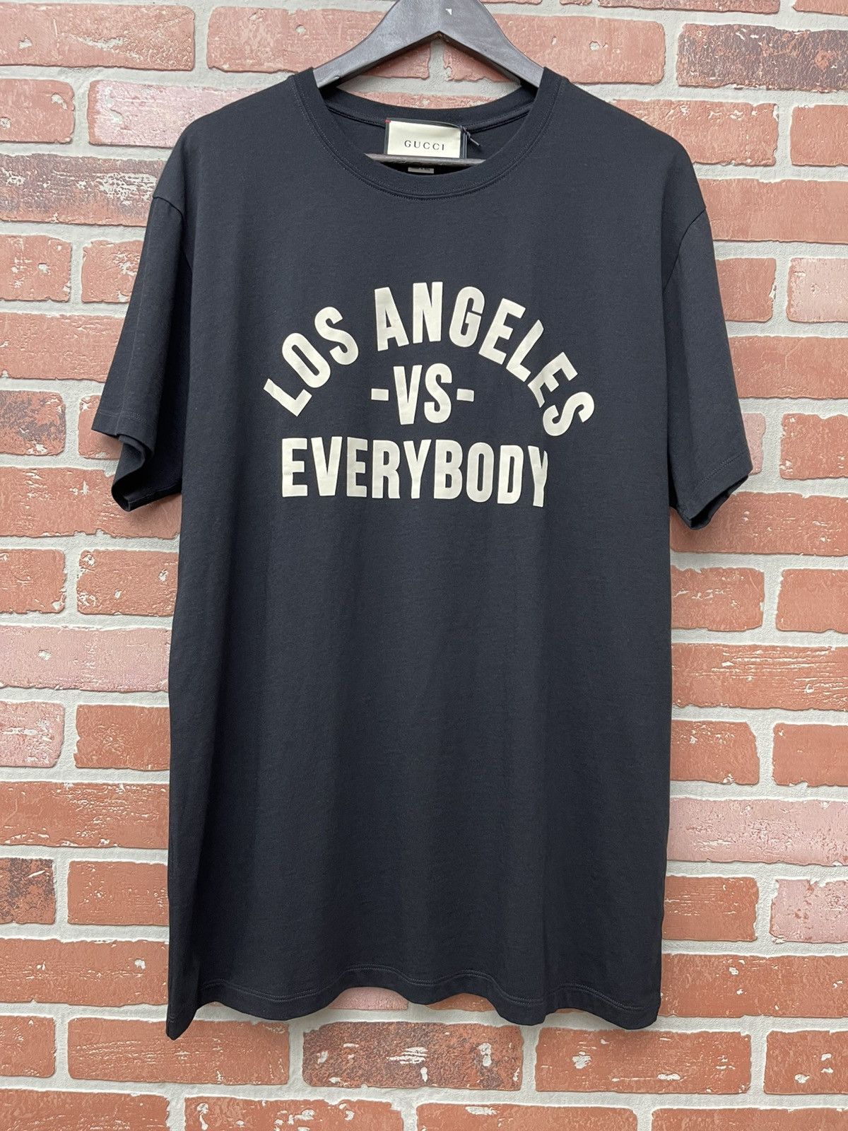 Gucci Size M - Gucci Vs Everybody Las Angeles Brand New EXCLUSIVE Size US M / EU 48-50 / 2 - 1 Thumbnail