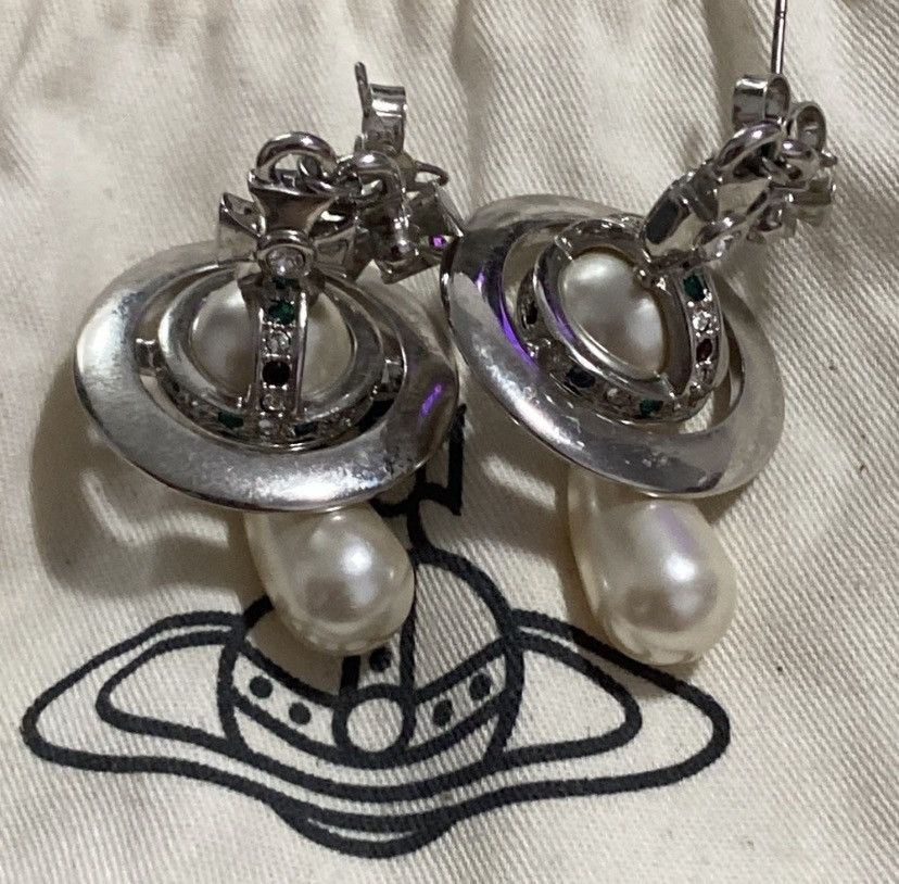 Vivienne Westwood Vivienne Westwood Silver Toned Pearl Drop Earrings Size ONE SIZE - 2 Thumbnail