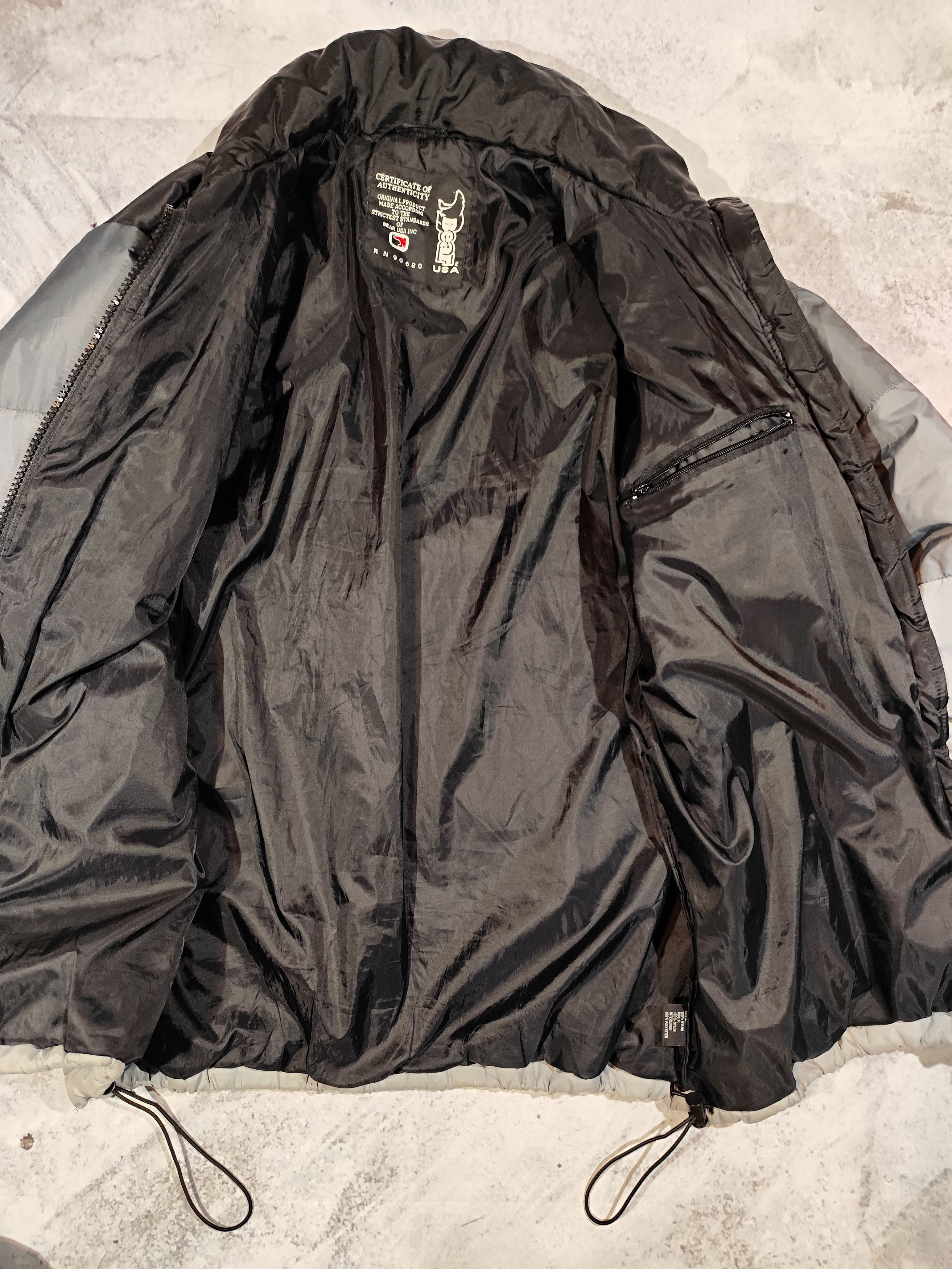 Vintage Vintage 90's BearUSA windproof jacket L Size US L / EU 52-54 / 3 - 6 Thumbnail