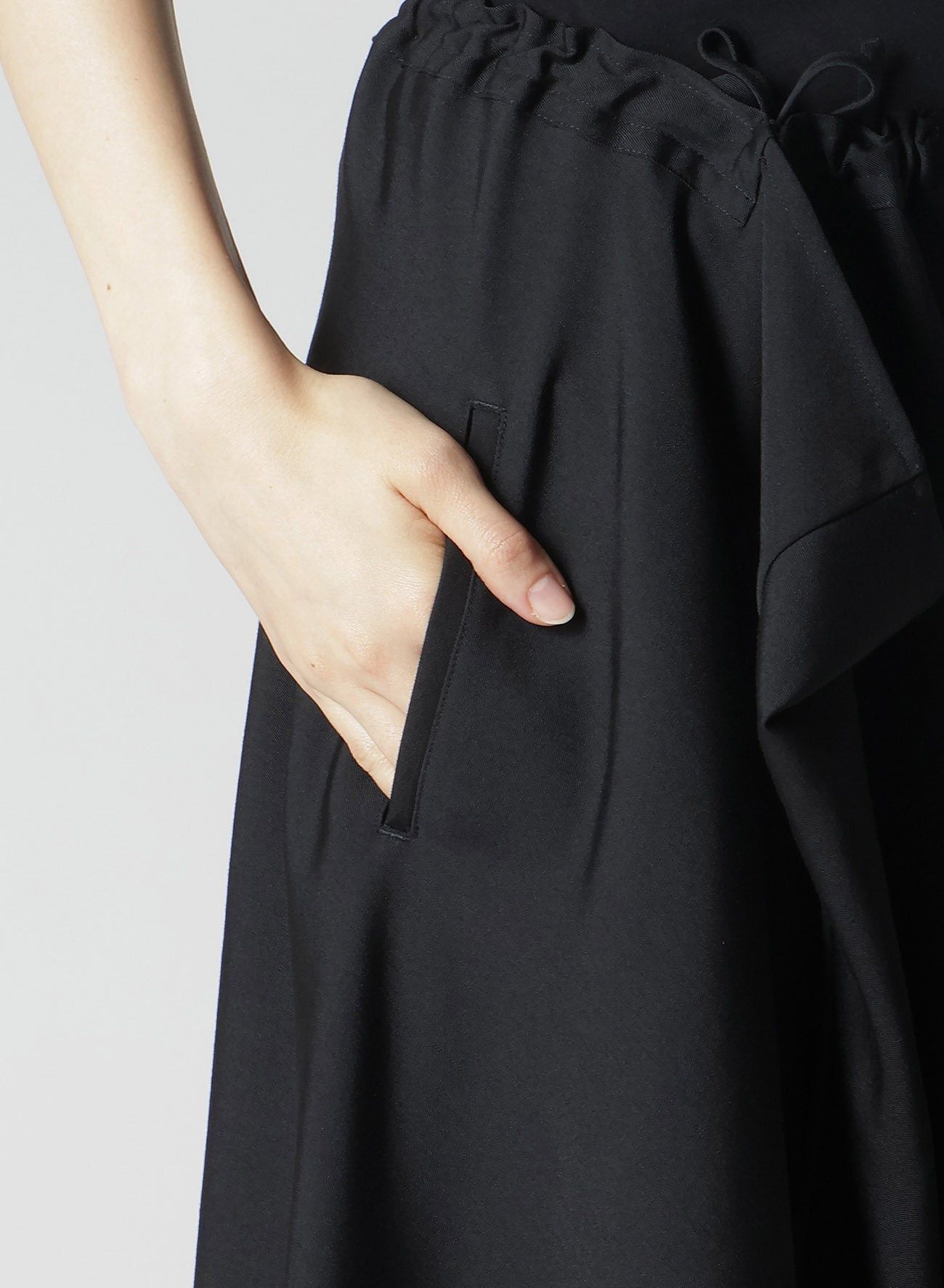 Yohji Yamamoto Yohji Yamamoto - W/Gabardine Asymmetrical R GATHERED SKIRT Size 32" / US 10 / IT 46 - 8 Thumbnail