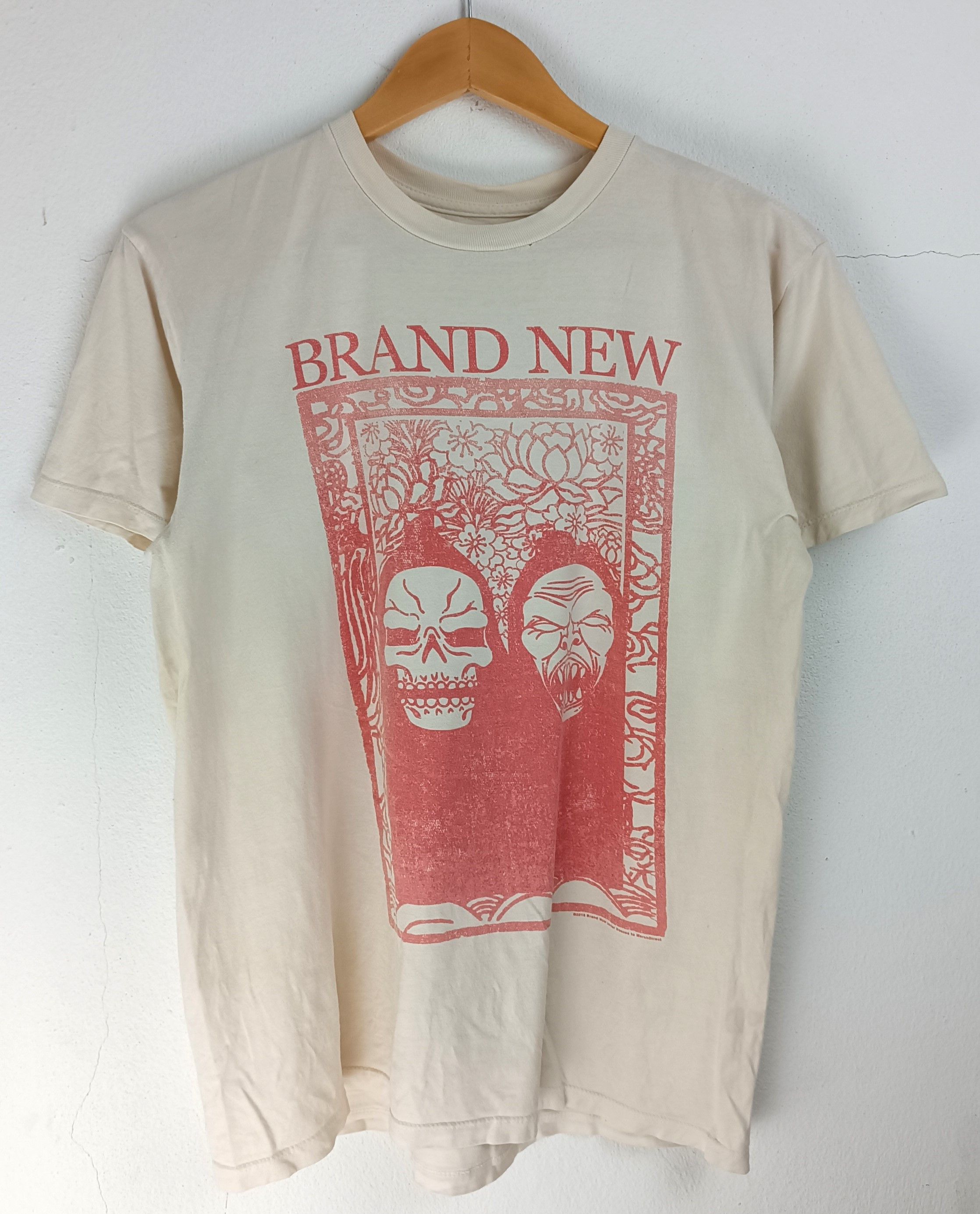 Band Tees VINTAGE BRAND NEW ROCK TEE thrice used alkaline Size US M / EU 48-50 / 2 - 3 Thumbnail