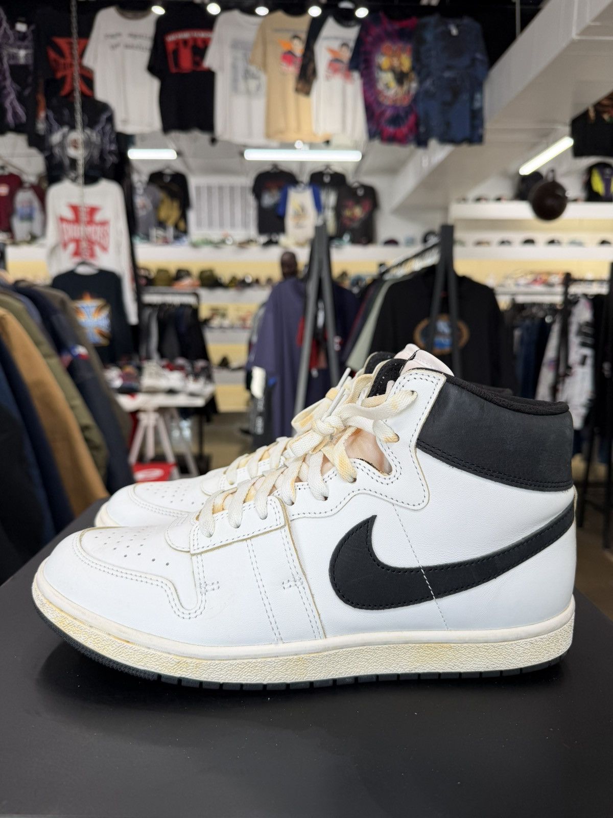 A Ma Maniere × Jordan Brand Air Jordan Air Ship A Ma Maniere White Black Size 11.5(2023) Size US 11.5 / EU 44-45 - 7 Thumbnail