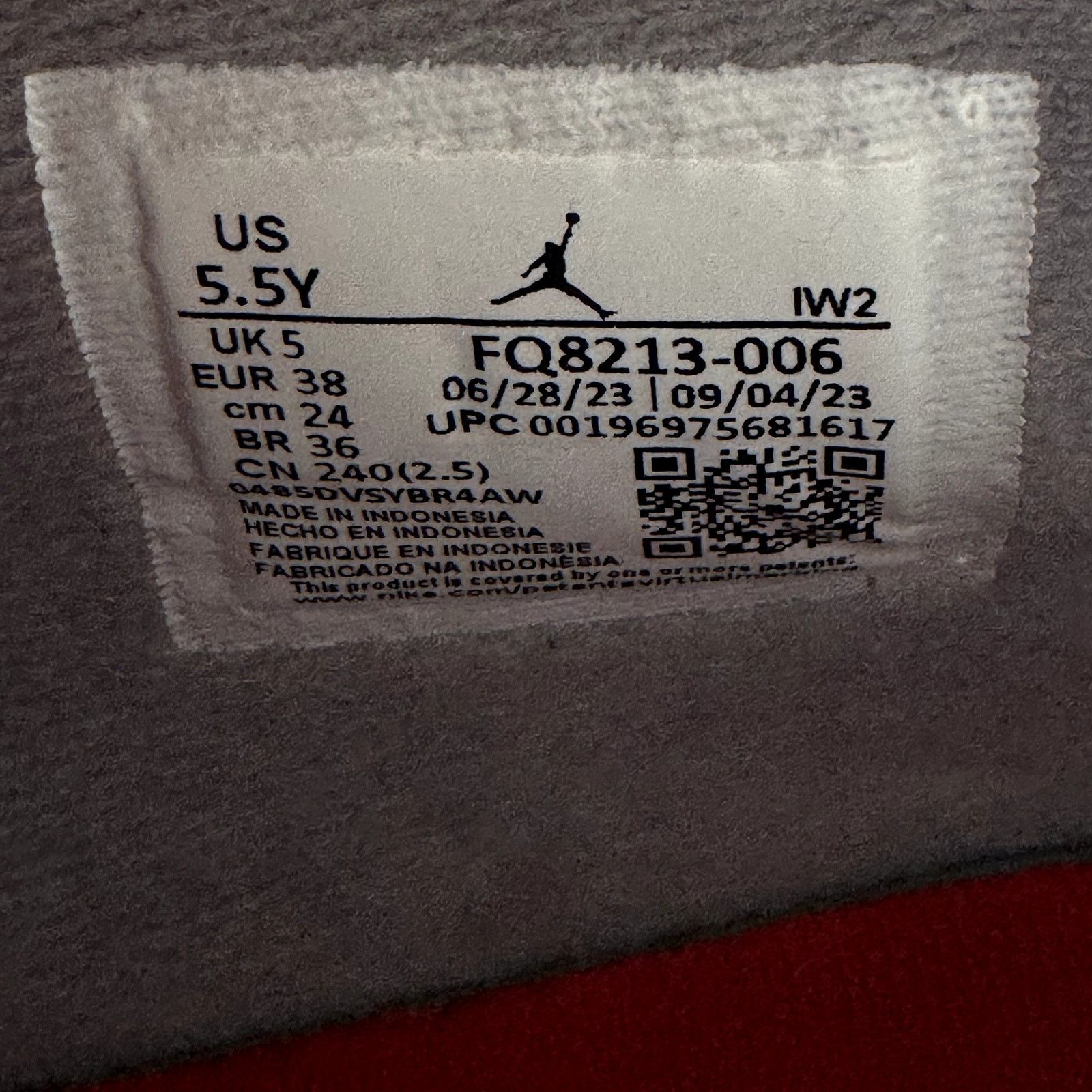 Jordan Brand × Nike Size 5.5 - Air Jordan 4 Retro GS Bred Reimagined Men's Shoes Size US 5.5 / EU 38 - 8 Thumbnail