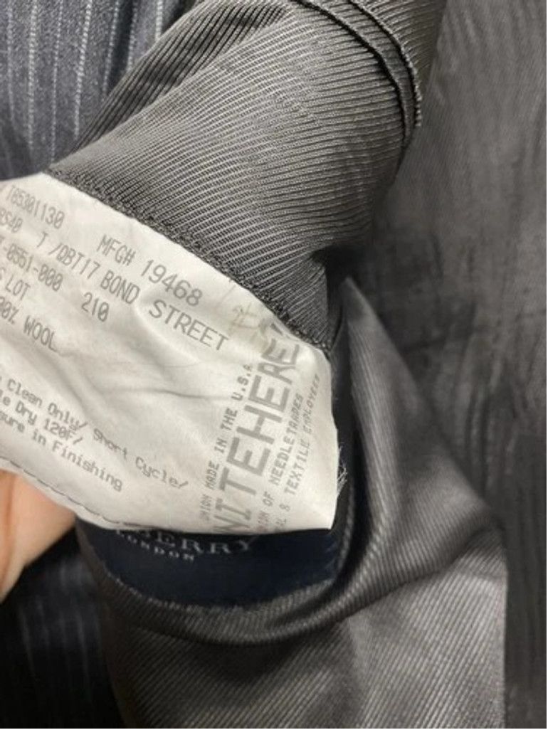 Burberry VTG Burberry Wool 2 Button Suit 46/Pants 38x32 Men Dual Vent Size 46L - 4 Thumbnail