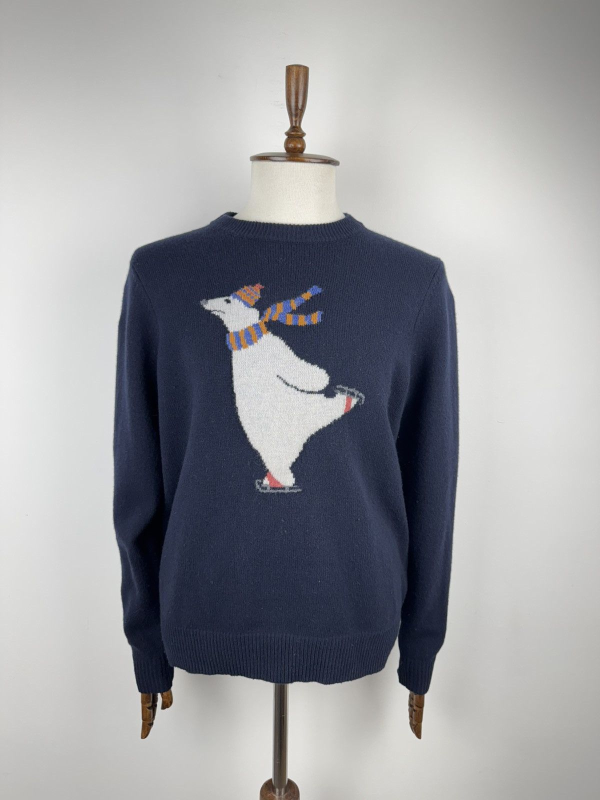 Designer Men’s John Lewis Wool Sweater Crew Neck Jumper size L Size US L / EU 52-54 / 3 - 1 Thumbnail