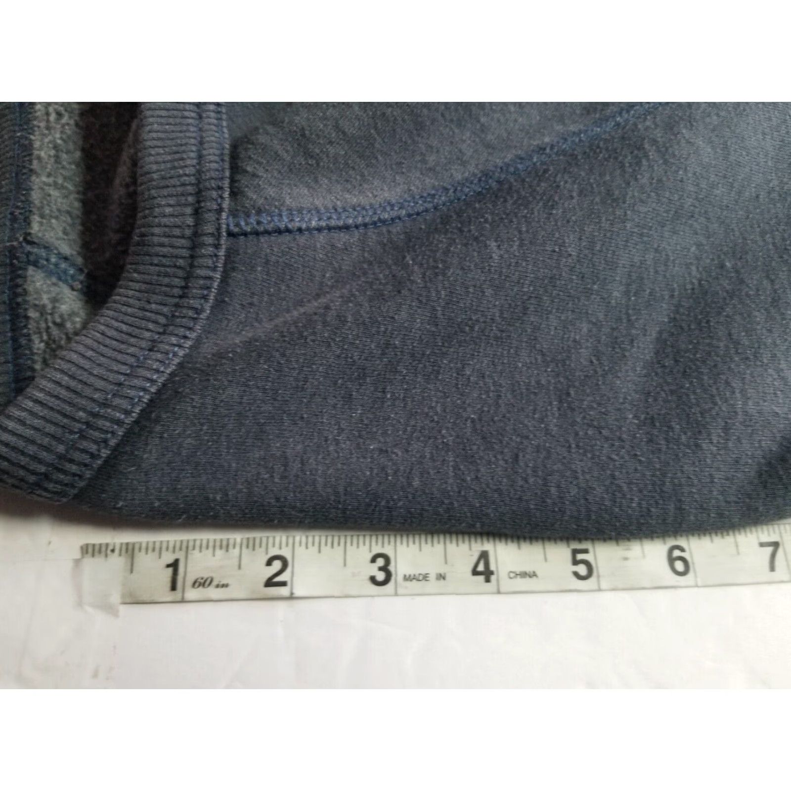 Vintage REI Fleece Pullover Sweatshirt Unisex Adults Large Crew Neck Blue See Pics Sweatshirt, Pullover, Fleece, Logo, Nature, Outdoor, Hiking, Travel Size US L / EU 52-54 / 3 - 7 Thumbnail