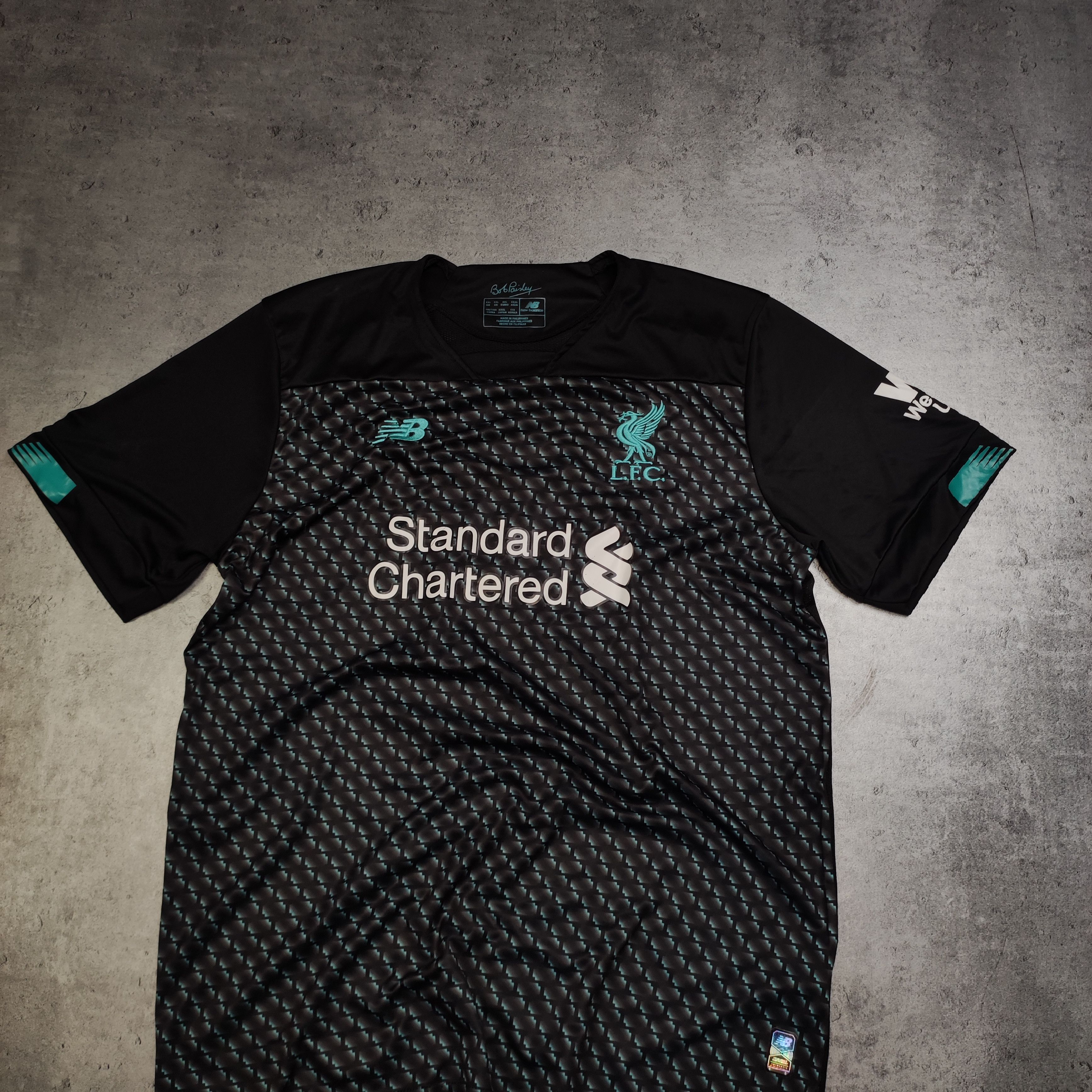 Vintage RARE Liverpool FC 2019 Third New Balance XXL Jersey Size US XXL / EU 58 / 5 - 2 Thumbnail