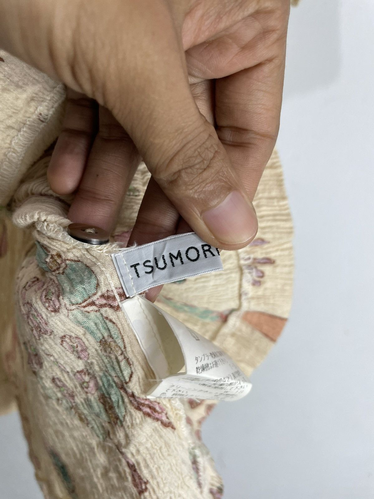 Tsumori Chisato Issey Miyake Tsumori Chisato Pleats Button Up Shirt Art Size S / US 4 / IT 40 - 5 Thumbnail