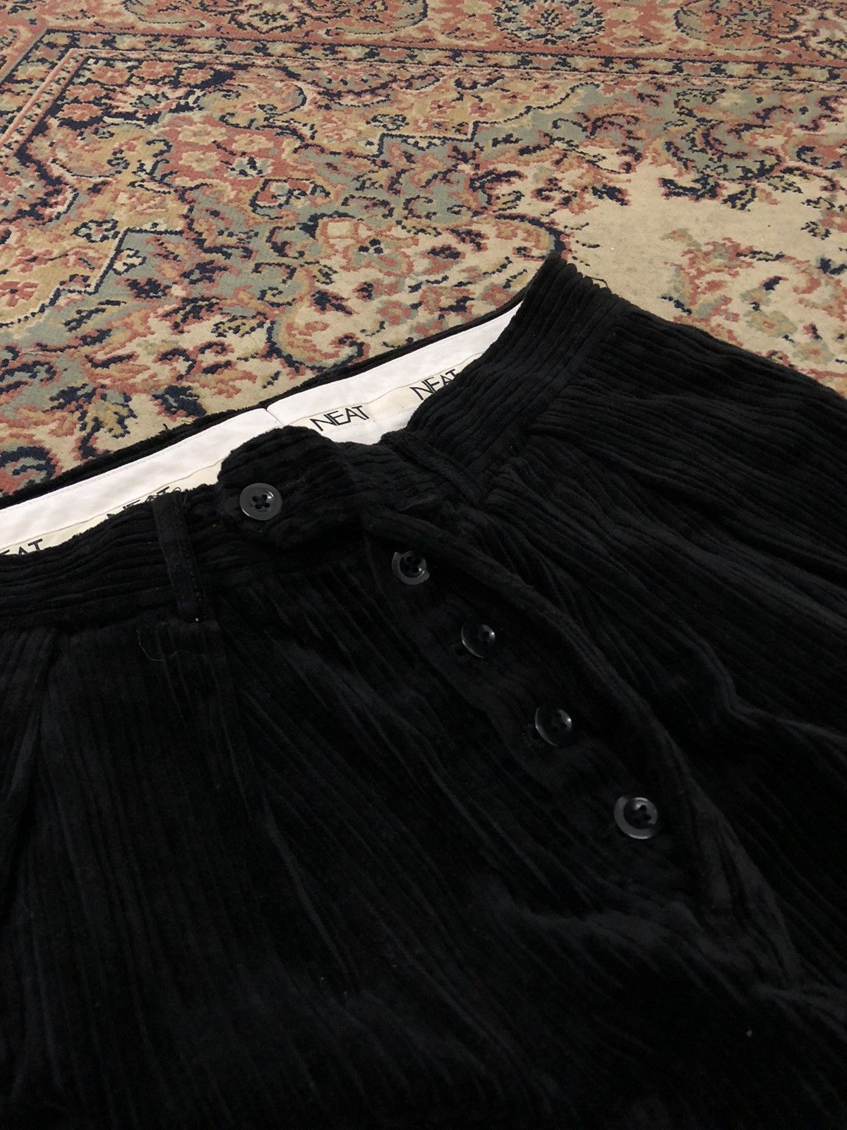 Designer NEAT Corduroy Pants Size US 31 - 6 Thumbnail