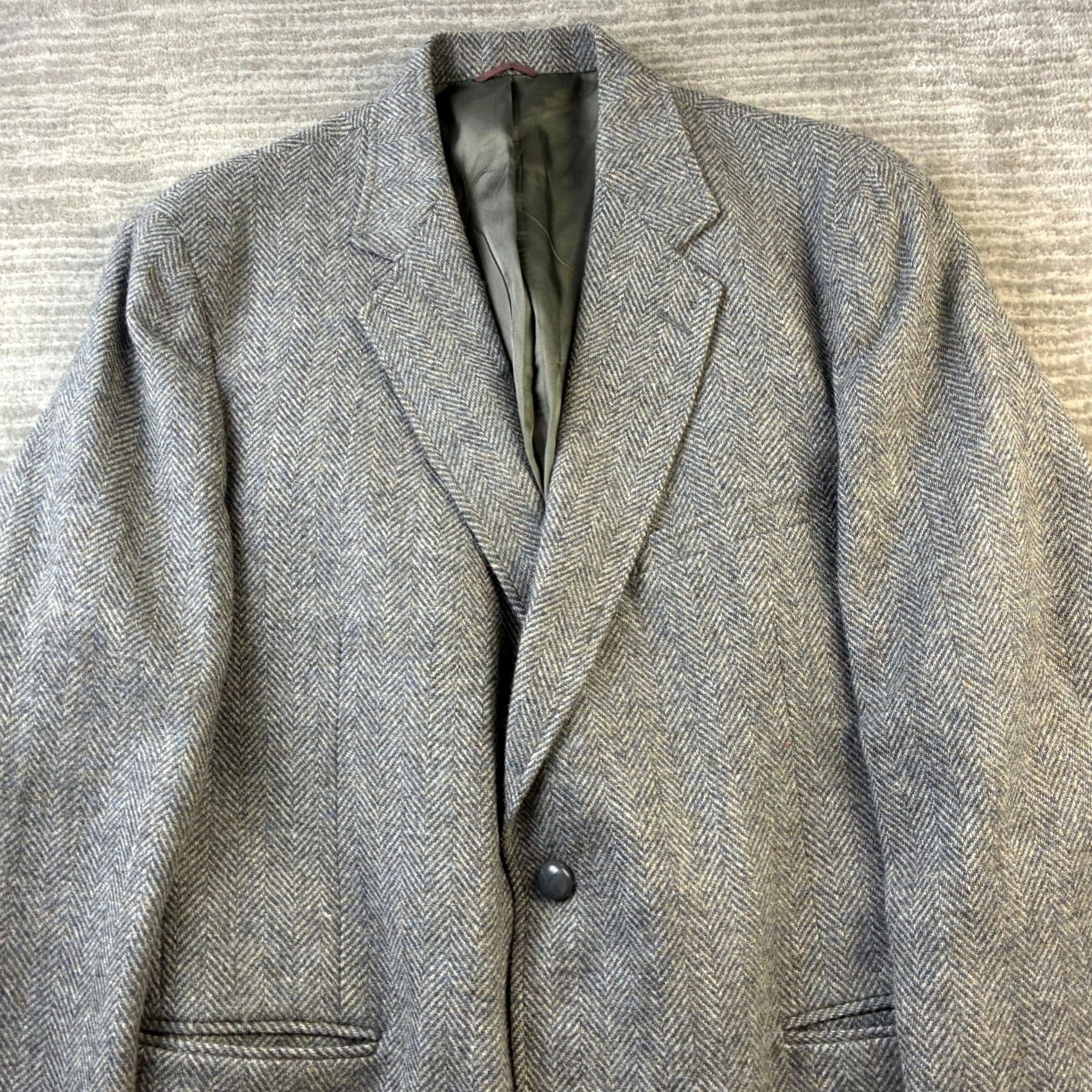 Vintage VINTAGE Regent Clothes Wool Tweed Herringbone Blazer 42 Gray Mens Jacket Blazer Regular Notch 2-Button Single-Breasted Ivy Size 42R - 3 Thumbnail