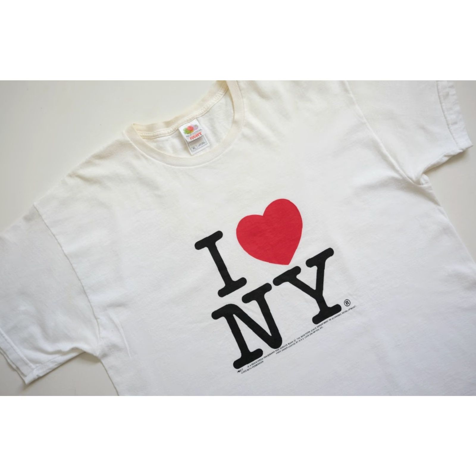 Fruit Of The Loom VINTAGE Fruit of the Loom I Love New York Art VTG 90s Retro Graphic White T Shirt XL Mens Size US XL / EU 56 / 4 - 5 Thumbnail