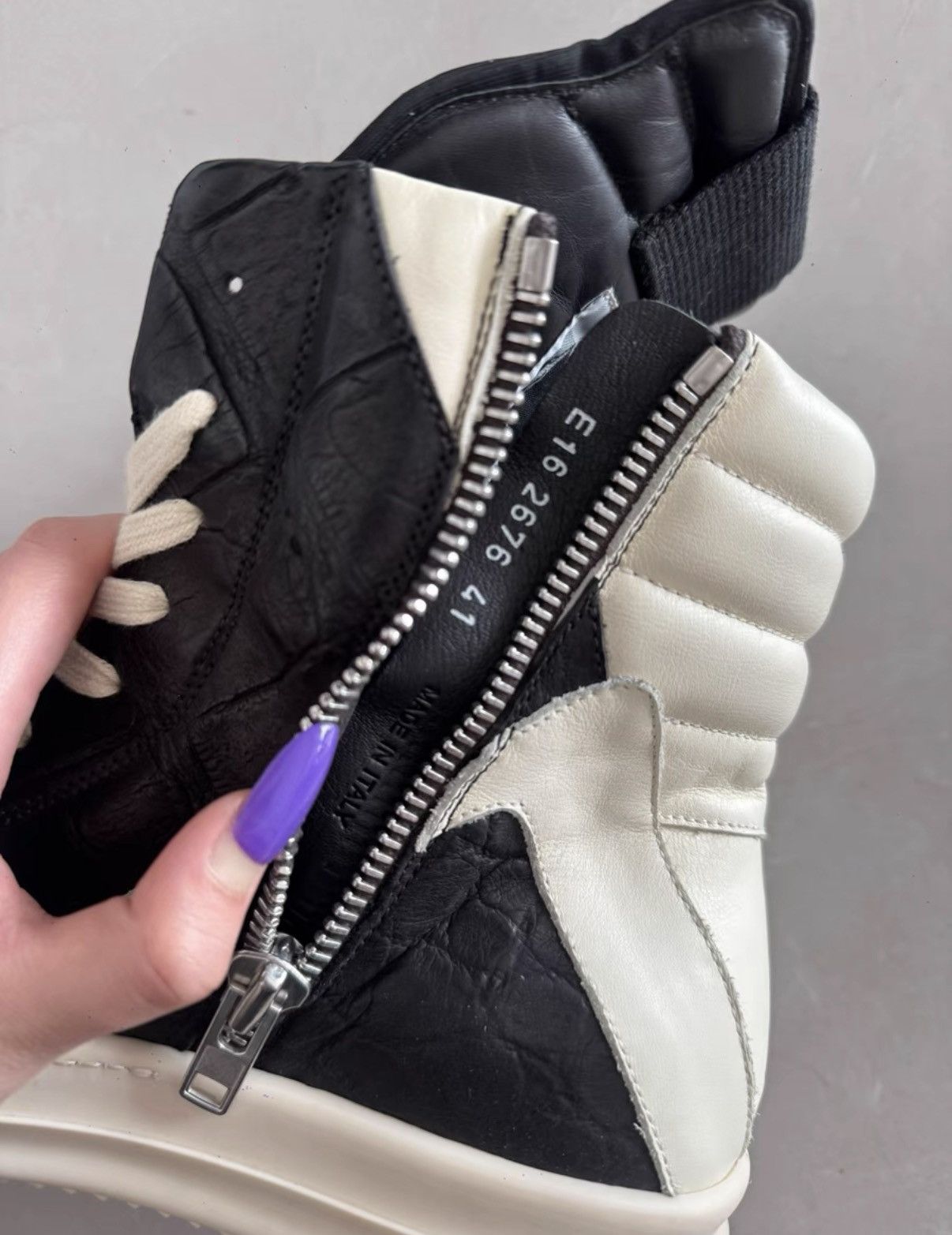 Rick Owens Rick Owens Main Line Reverse Triangle Crocodile Leather K37 Size US 8 / EU 41 - 2 Thumbnail