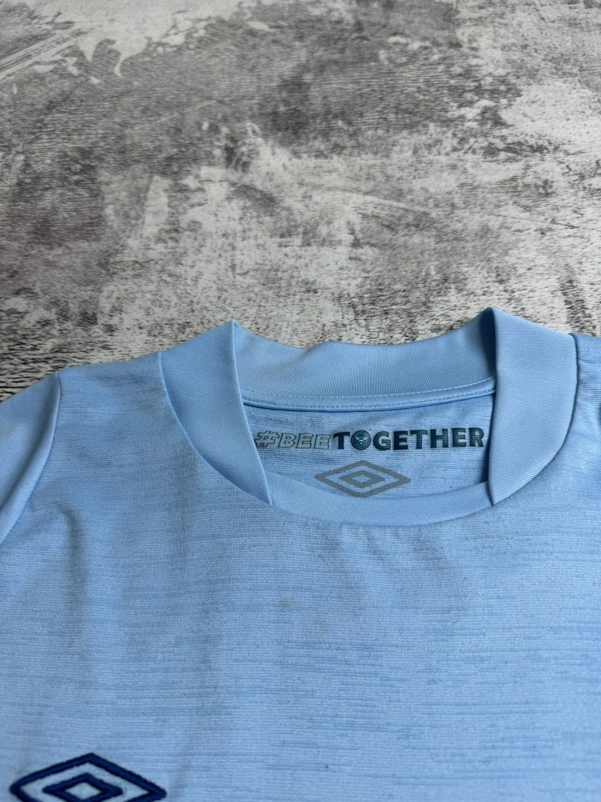 Umbro Brentford FC 2022 2023 Men’s Small Umbro Away Soccer Football Shirt Jersey Polo Size US S / EU 44-46 / 1 - 9 Thumbnail