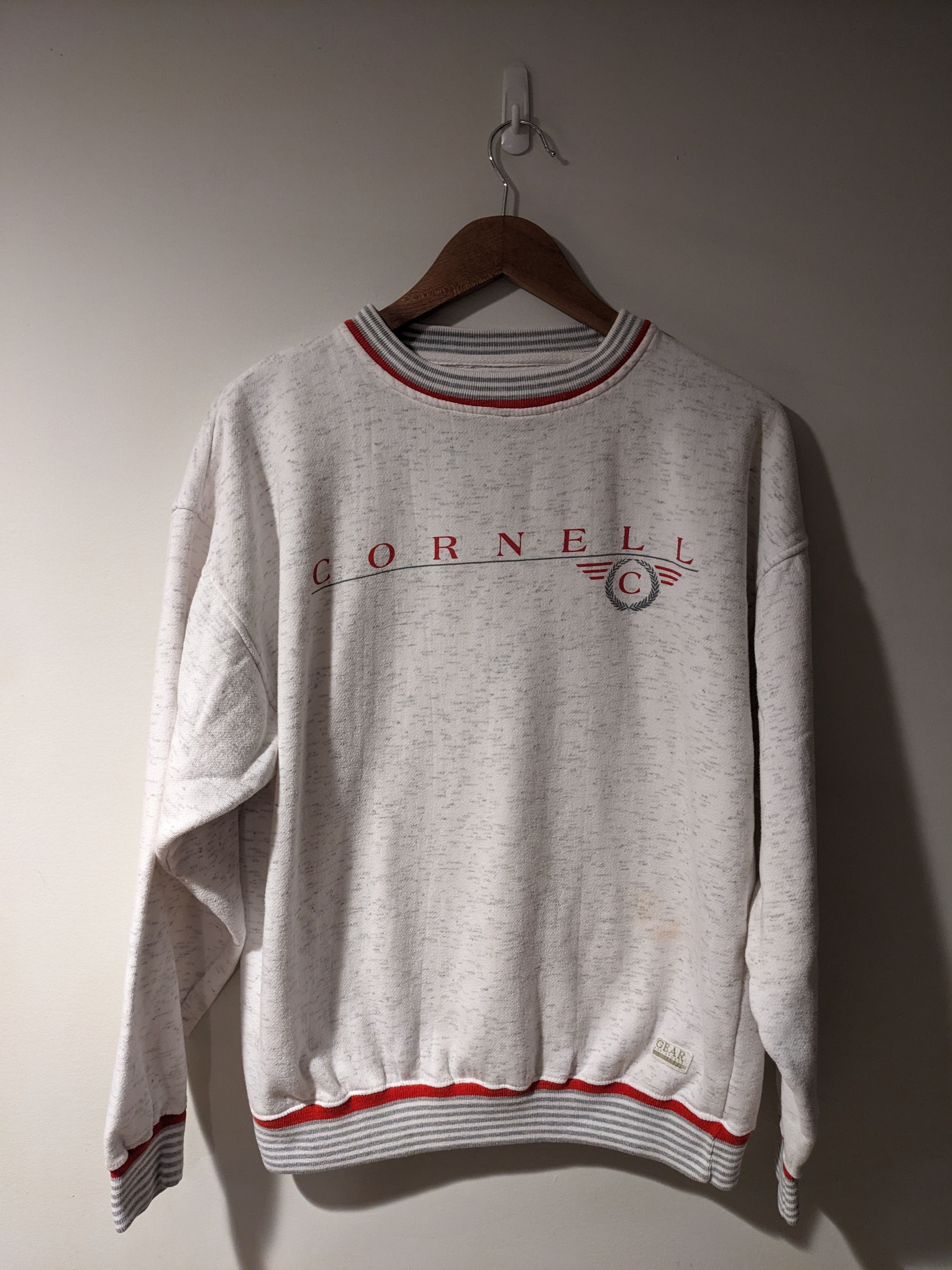 Vintage Vintage 90s Cornell University New York Logo Sweatshirt Size US L / EU 52-54 / 3 - 1 Thumbnail