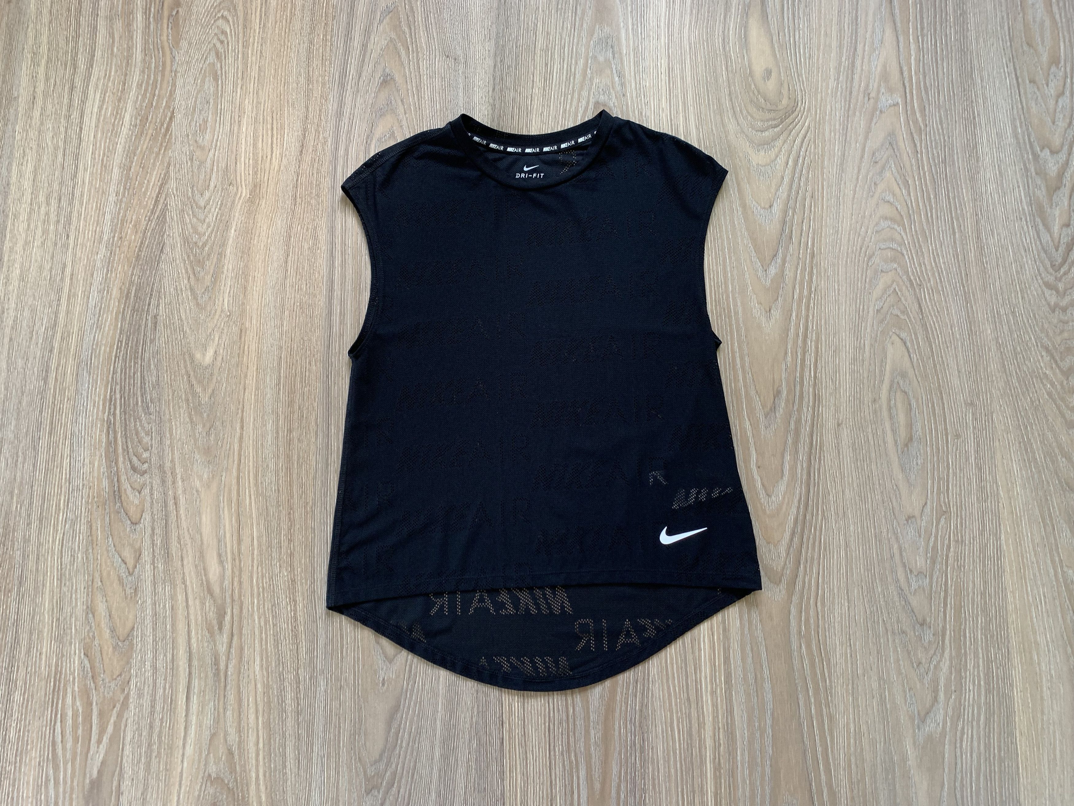 Nike Nike Air Dri-Fit Sleeveless Black Tank Top Size S / US 4 / IT 40 - 1 Thumbnail