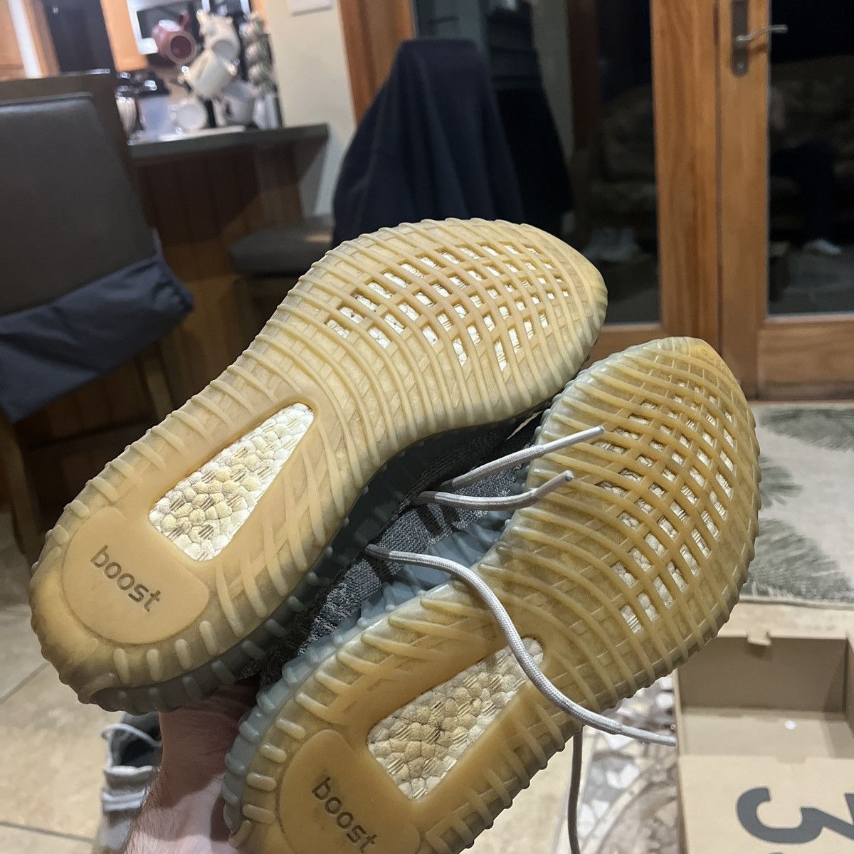 Yeezy Yeezy Boost 350 v2 Israfil Size 10.5 Size US 10.5 / EU 43-44 - 7 Thumbnail