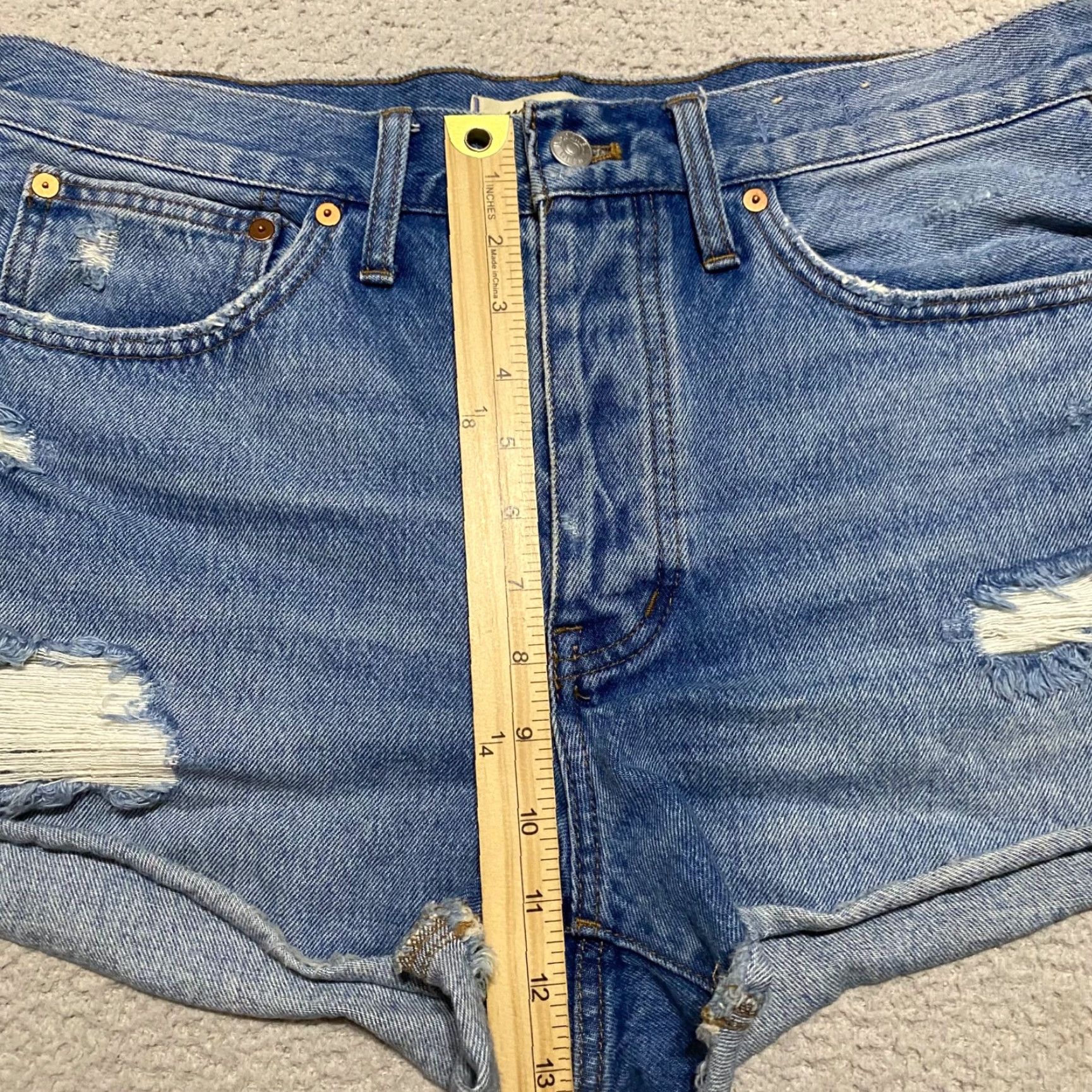 Madewell Madewell Jeans Shorts Blue Denim 3" Inseam Cut-Off Women's 28 N/A Size 28" / US 6 / IT 42 - 6 Thumbnail