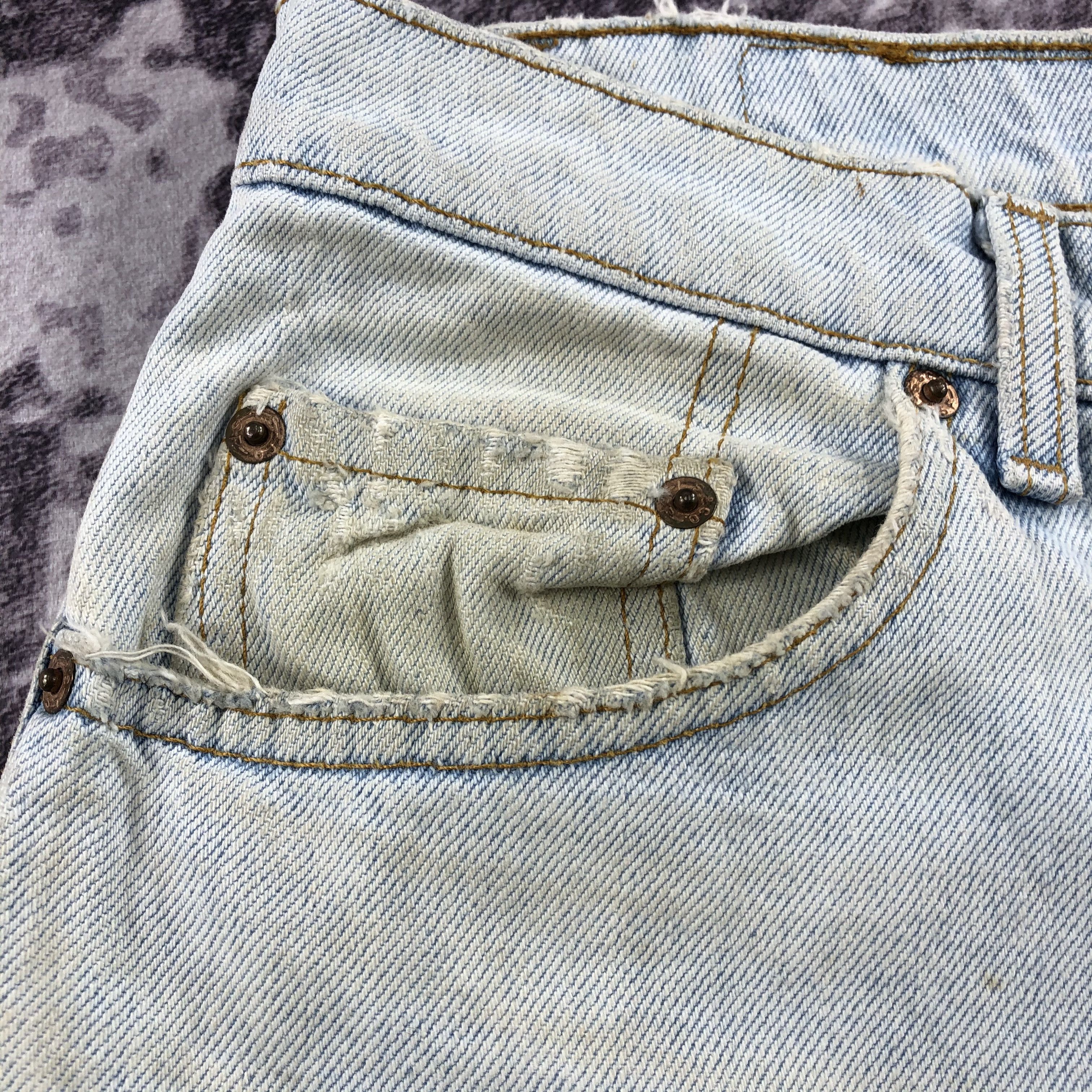 Levi's × Vintage Vintage 90s Light Wash Levis 550 Jeans-JM2171 Size US 34 / EU 50 - 12 Thumbnail