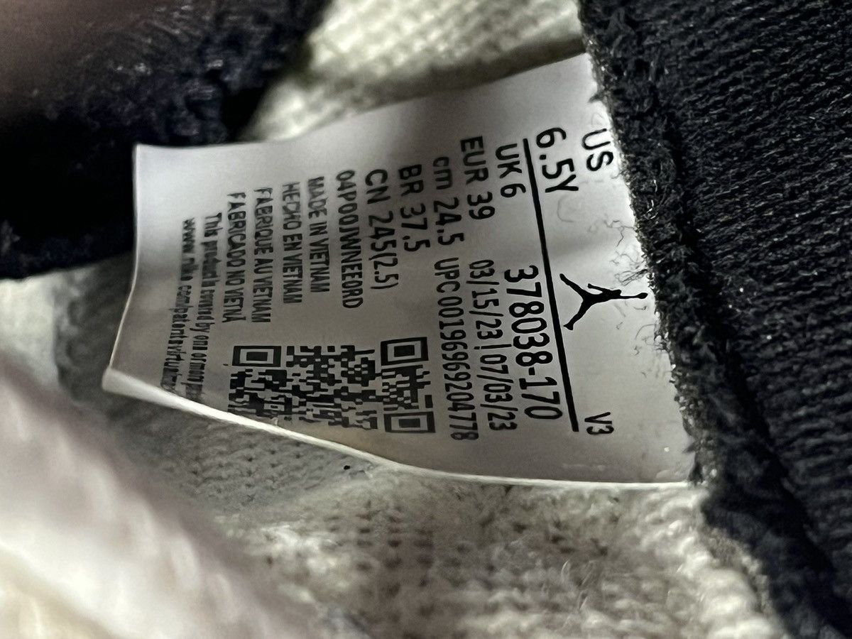 Jordan Brand Jordan 11 GS Gratitude Size US 6.5 / EU 39-40 - 8 Thumbnail