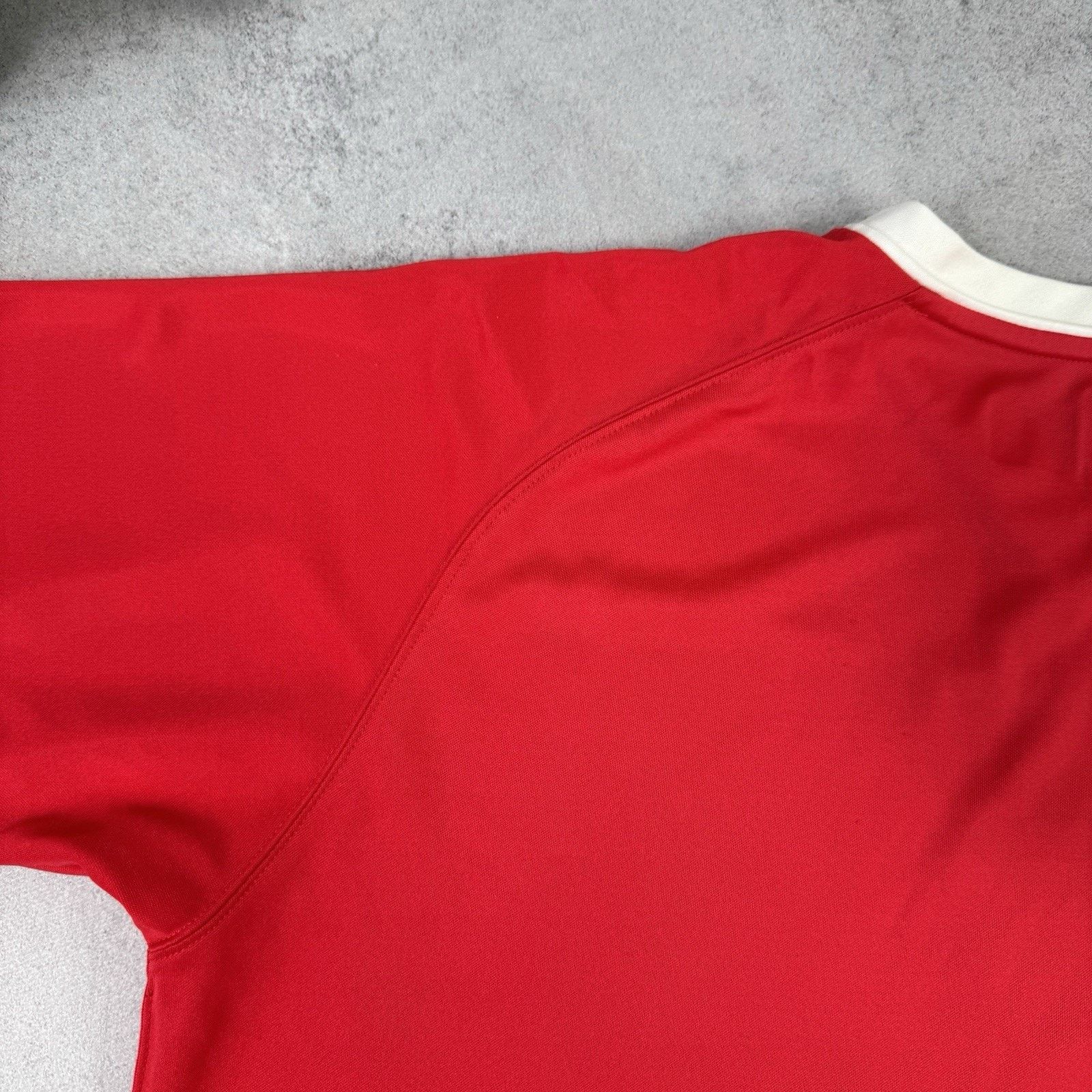 Reebok LIVERPOOL 2001/2003 HOME FOOTBALL SHIRT JERSEY REEBOK Size US XL / EU 56 / 4 - 18 Thumbnail