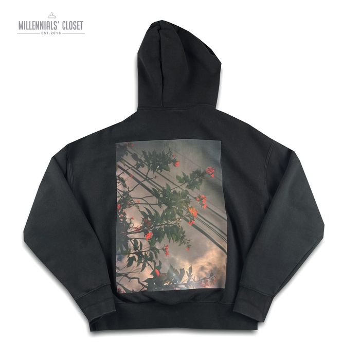 Fear of God Fear of God Essentials Black Hoodie Photo FW19 size XXS Grailed