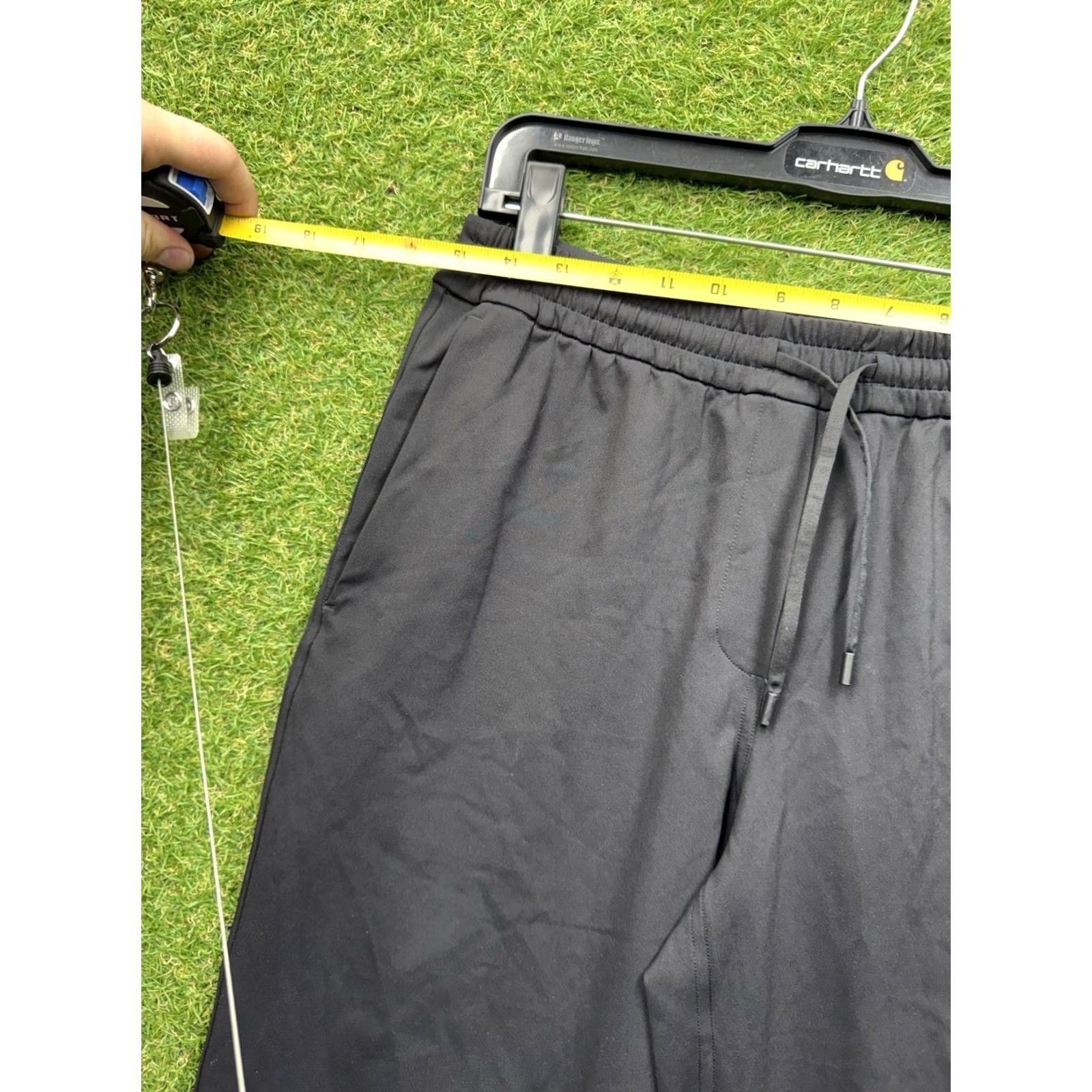 Lululemon Lululemon Luxtreme Pants Womens Small Tapered Leg Mid Rise Black 28in Inseam Slimming Pockets Ankle Yoga Athleisure Capstone Size 28" / US 6 / IT 42 - 5 Thumbnail