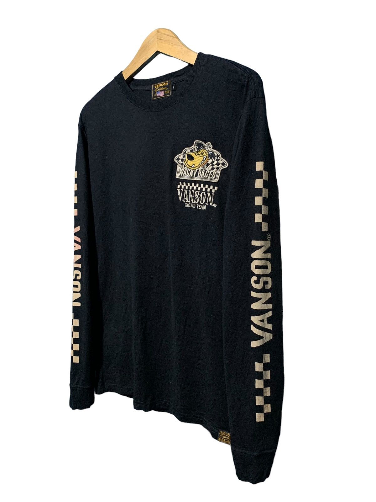 Cartoon Network Vanson x Wacky Races championship bikers longsleeve Size US M / EU 48-50 / 2 - 3 Thumbnail