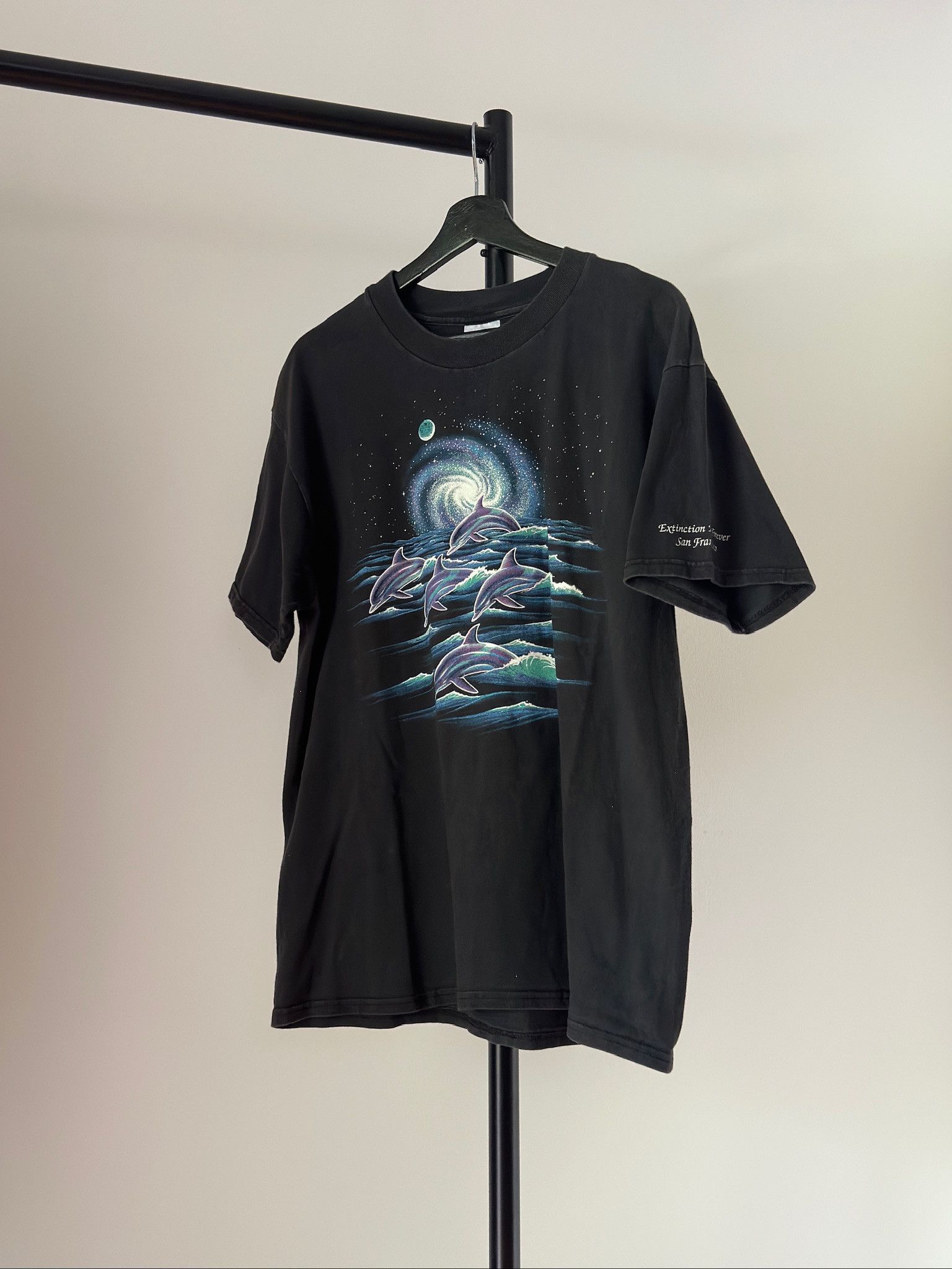 Vintage Vintage 90s Dolphins 'Extinction is Forever' T-Shirt Size US L / EU 52-54 / 3 - 1 Thumbnail