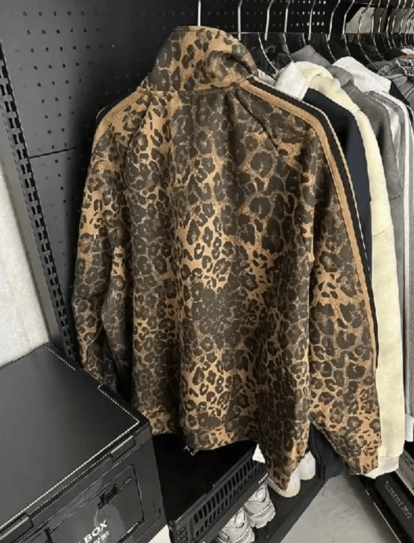 Japanese Brand Leopard print cardigan zipper Size US M / EU 48-50 / 2 - 4 Thumbnail