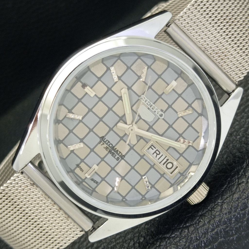 Seiko REFURBISHED VINTAGE SEIKO 5 AUTO JAPAN MENS WATCH a440232 Size 38 - 1 Thumbnail