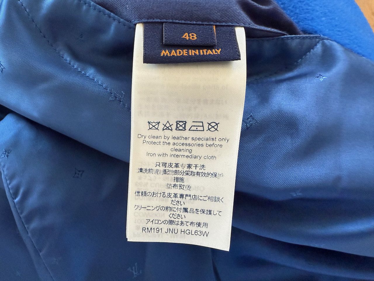 Louis Vuitton Louis Vuitton Oz Varsity Jacket S/S '19 Size US M / EU 48-50 / 2 - 8 Thumbnail