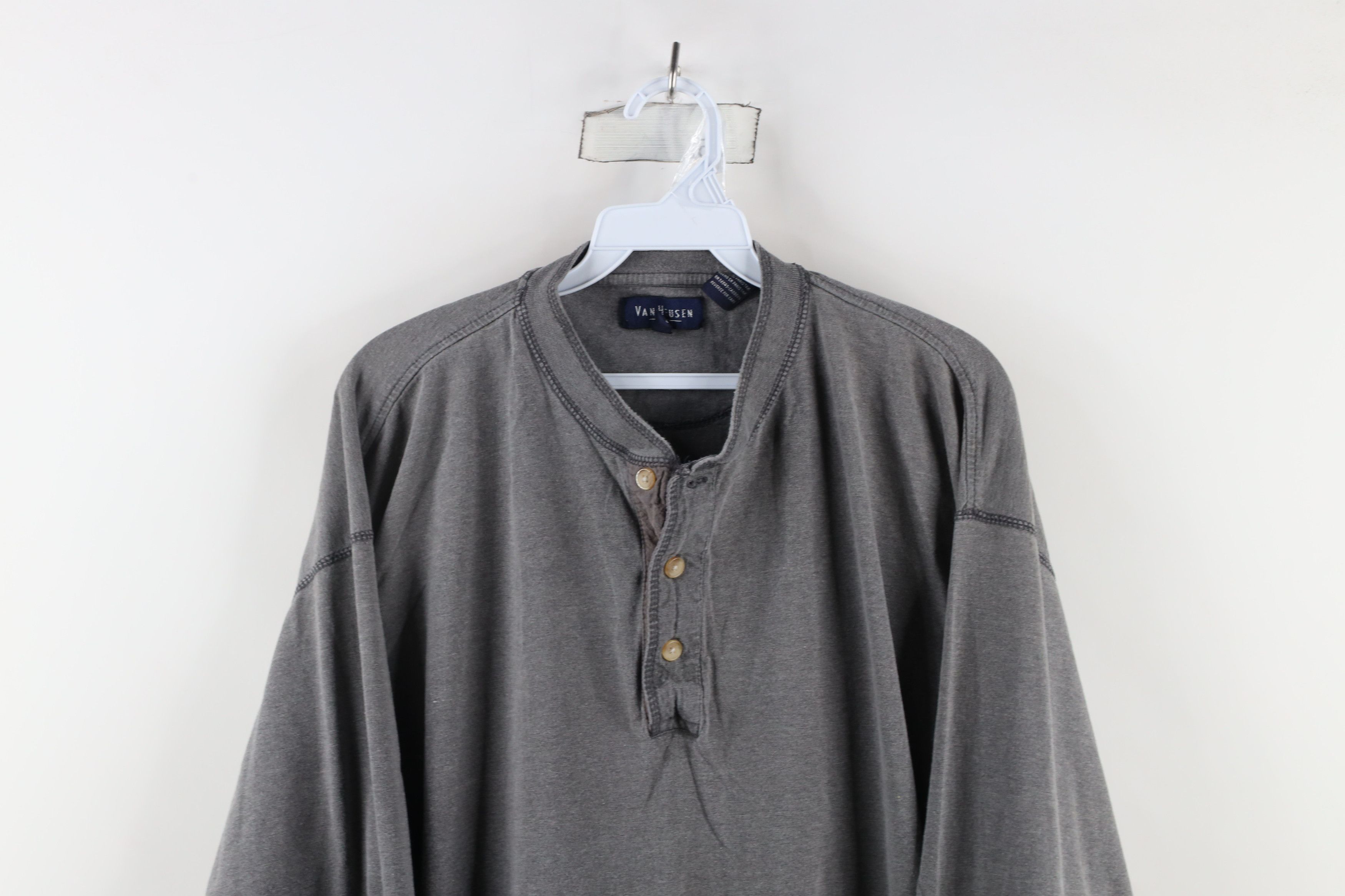Vintage Vintage 90s Streetwear Blank Long Sleeve Henley T-Shirt Gray Size US XL / EU 56 / 4 - 2 Thumbnail