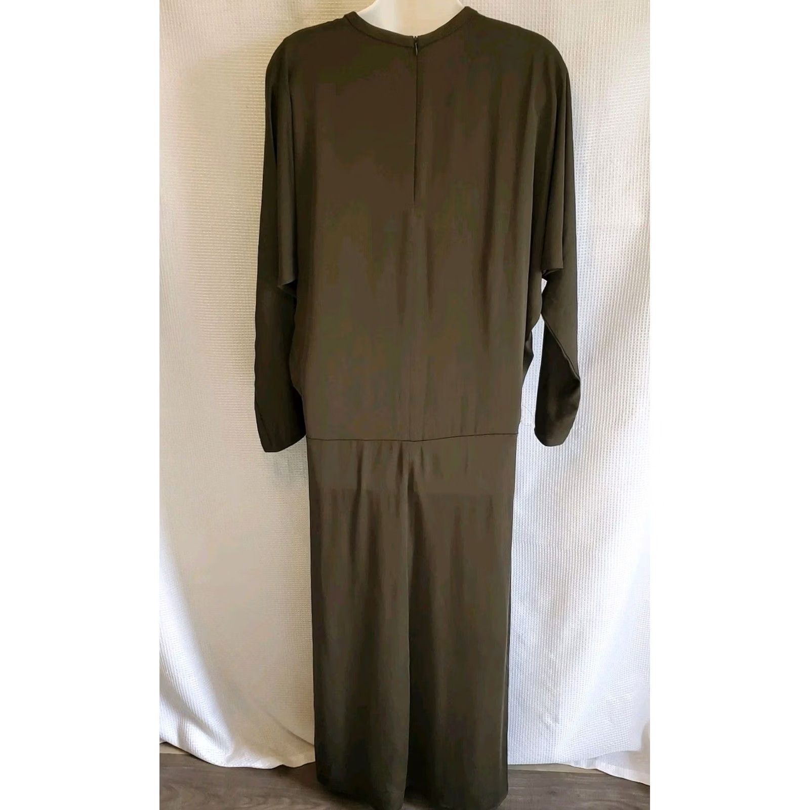 Zara Zara Dress Womens XS Green Woman Khai Long Sleeve Round Neck batwing Maxi Size Size XS / US 0-2 / IT 36-38 - 4 Thumbnail
