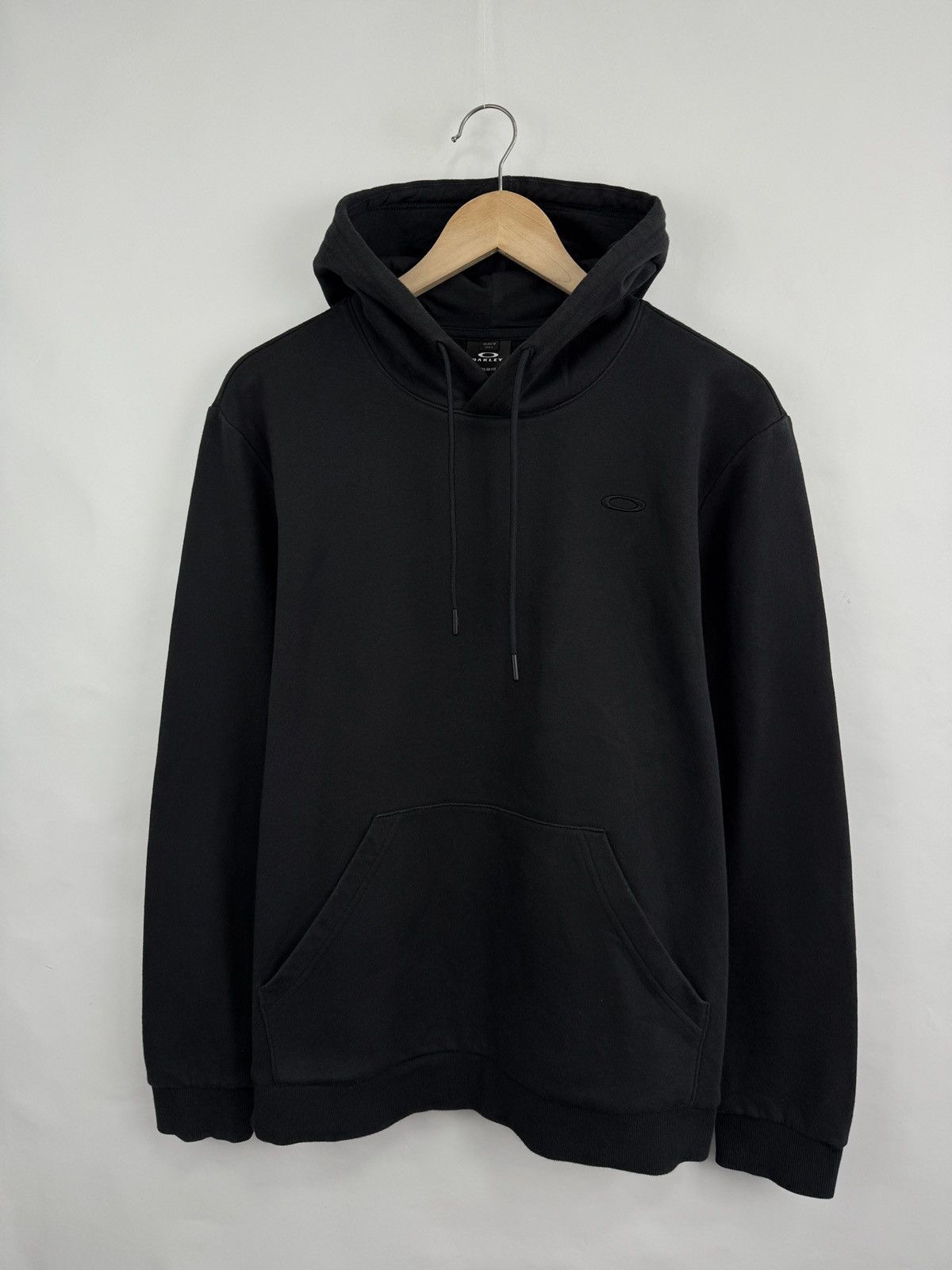 Oakley 🇺🇸 Vintage Y2K Oakley Outdoor Hoodie Rare Retro Hype Size US M / EU 48-50 / 2 - 3 Thumbnail