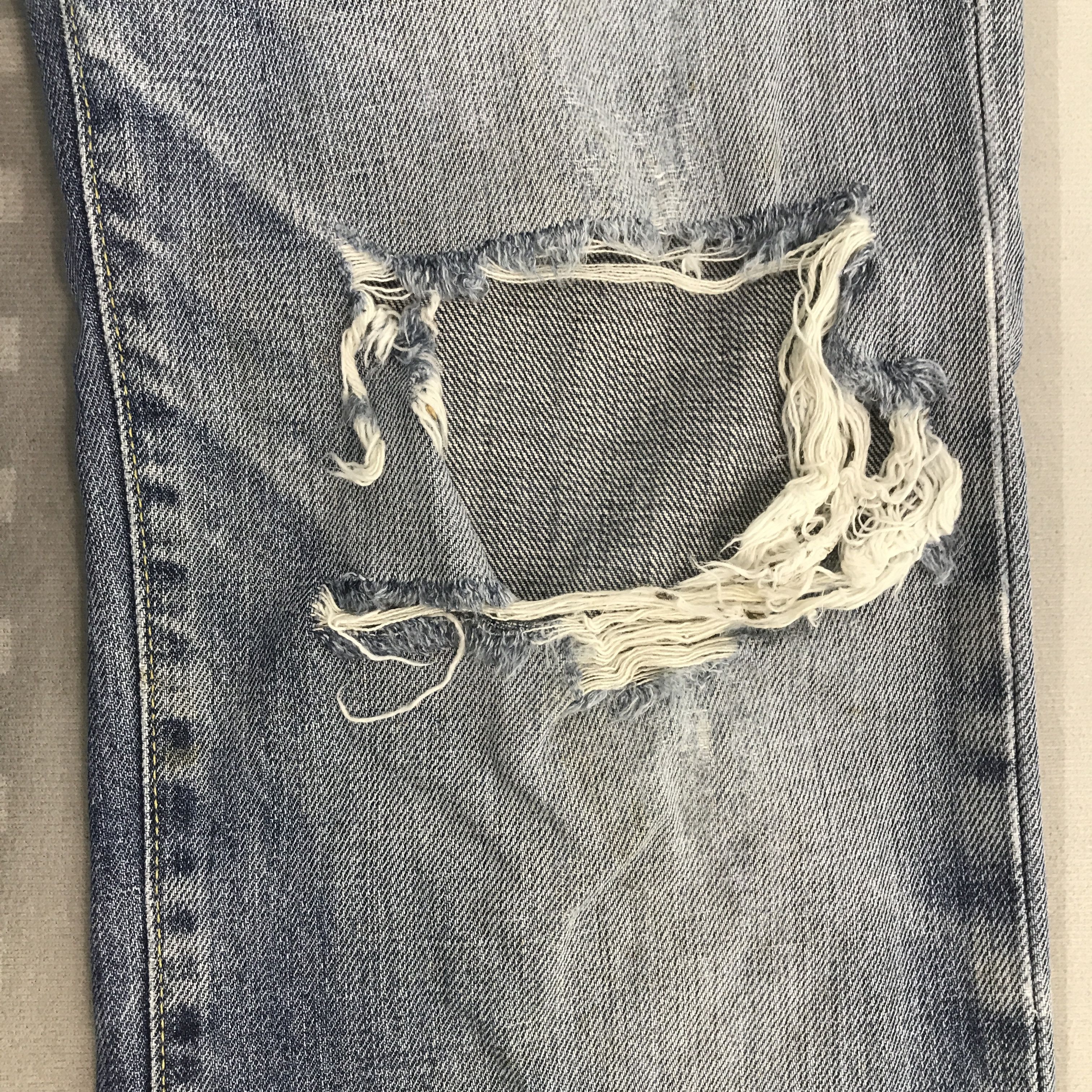 Uniqlo Vintage Uniqlo Japan Distressed Denim Pants Size US 32 / EU 48 - 13 Thumbnail