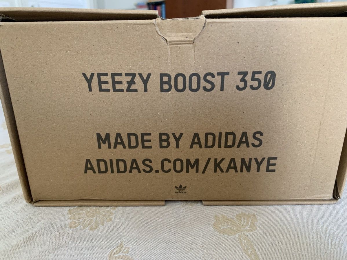Adidas Adidas Yeezy Boost 350 V2 GID 'Glow' sz. 9 Size US 9 / EU 42 - 12 Thumbnail