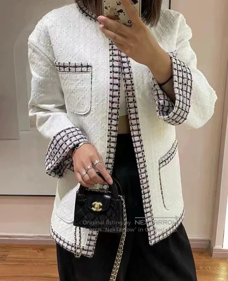 Chanel Chanel 19P silhouette four-pocket white tannin jacket Size XXS / US 00 / IT 34 - 1 Thumbnail