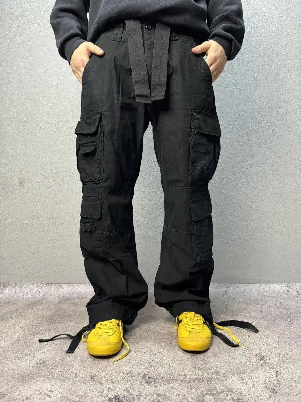 パンツ 21ss BALENCIAGA MULTI POCKET CARGO パンツ 21ss BALENCIAGA MULTI POCKET CARGO BALENCIAGA | CARGO