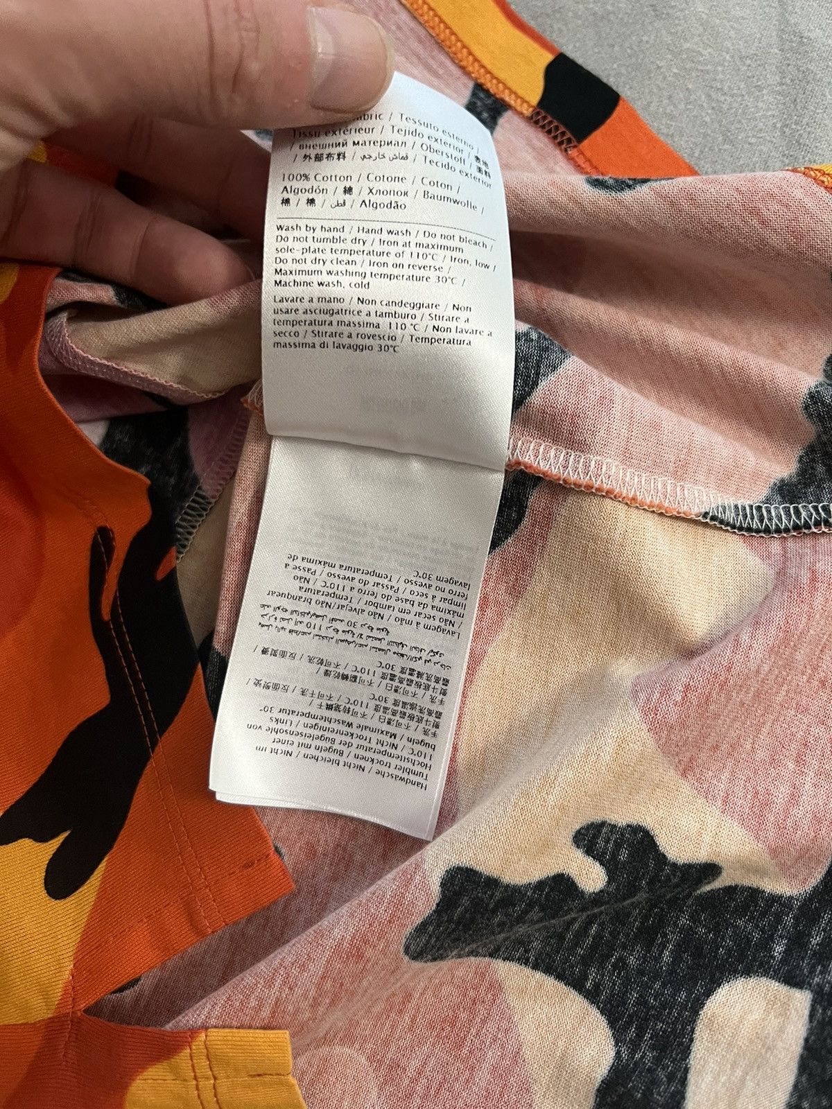 Valentino Valentino Multi Camo TShirt Size US M / EU 48-50 / 2 - 6 Thumbnail