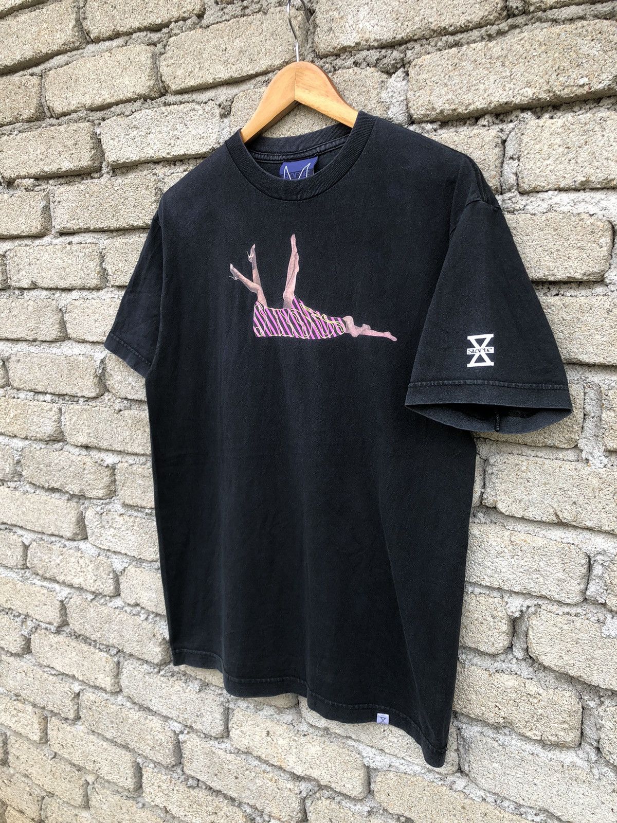 Staple Vintage Y2K Sunfaded Staple Shoes Graphic Tee Size US M / EU 48-50 / 2 - 2 Thumbnail