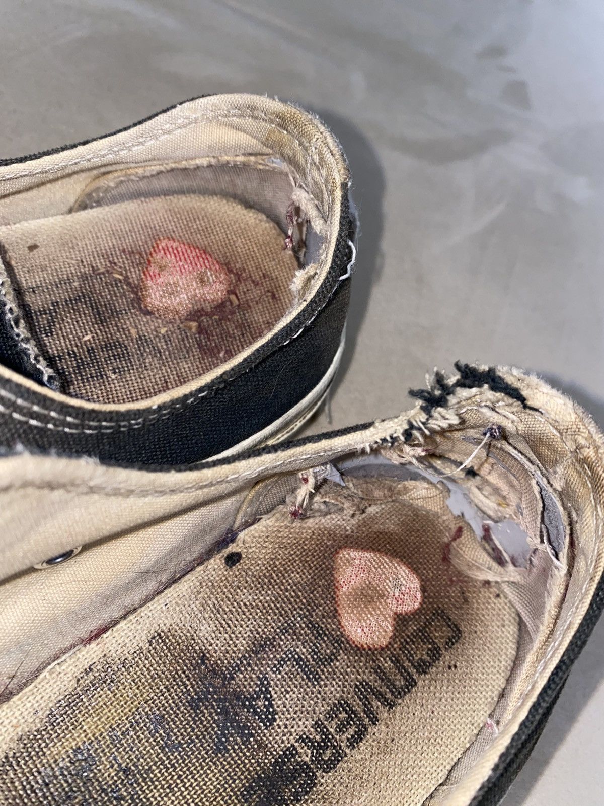 Comme des Garcons PLAY × Converse Converse x Comme des Garcons Play (Women’s) Size US 8 / IT 38 - 11 Thumbnail
