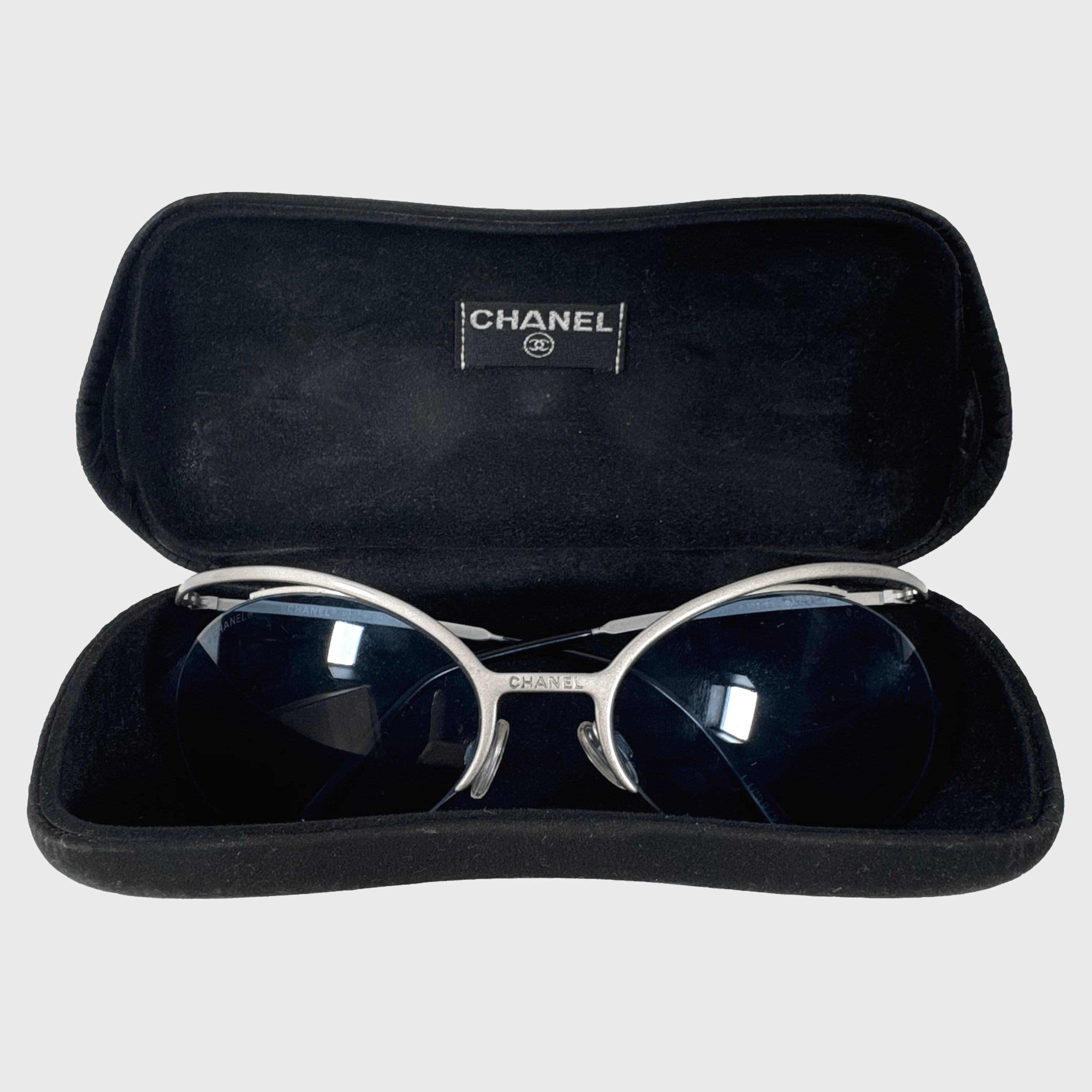 Chanel Chanel by Karl Lagerfeld Vintage Space Age Design Sunglasses Size ONE SIZE - 8 Thumbnail