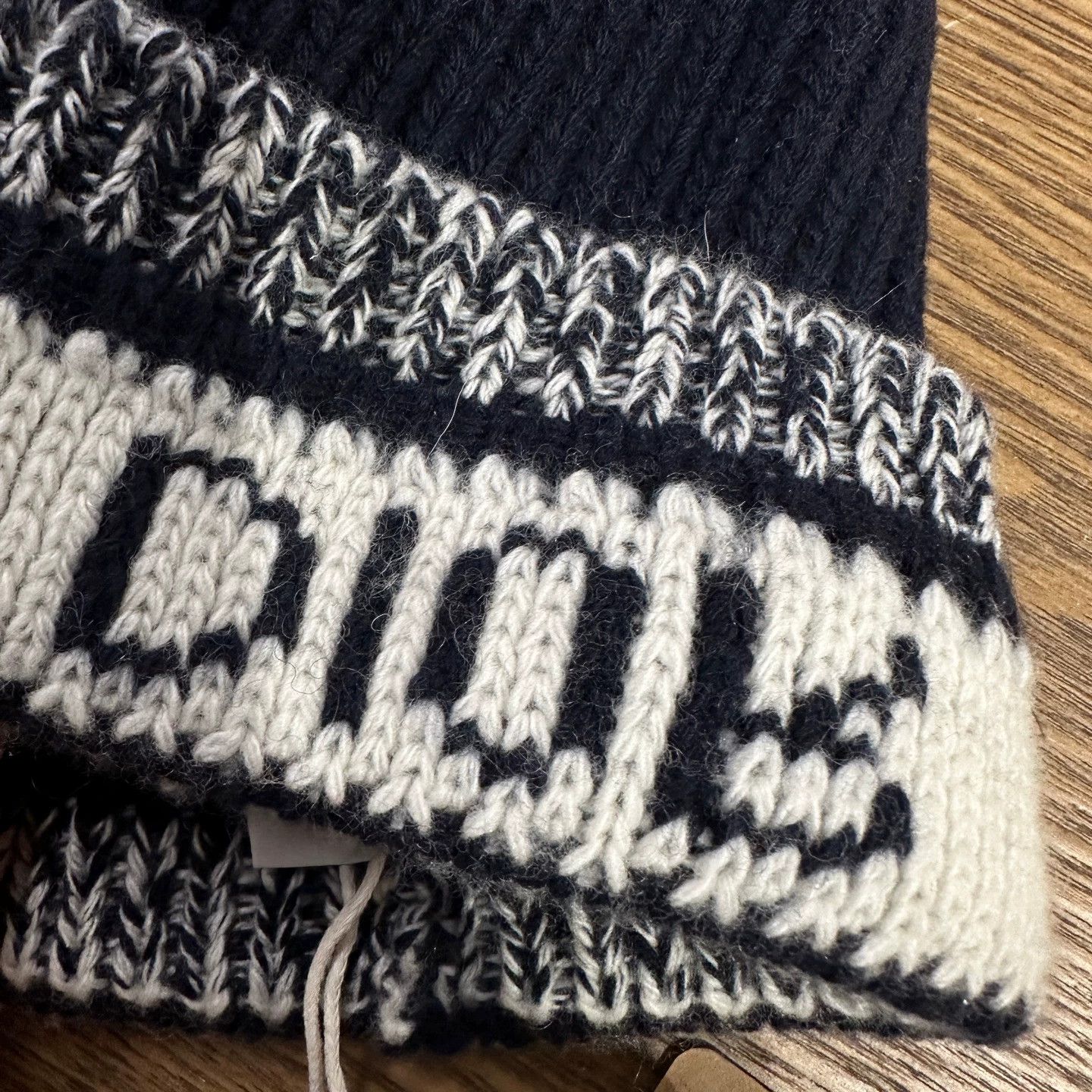 Christian Louboutin Christian Dior may242 Lettered Wool Beanie U Size ONE SIZE - 6 Thumbnail