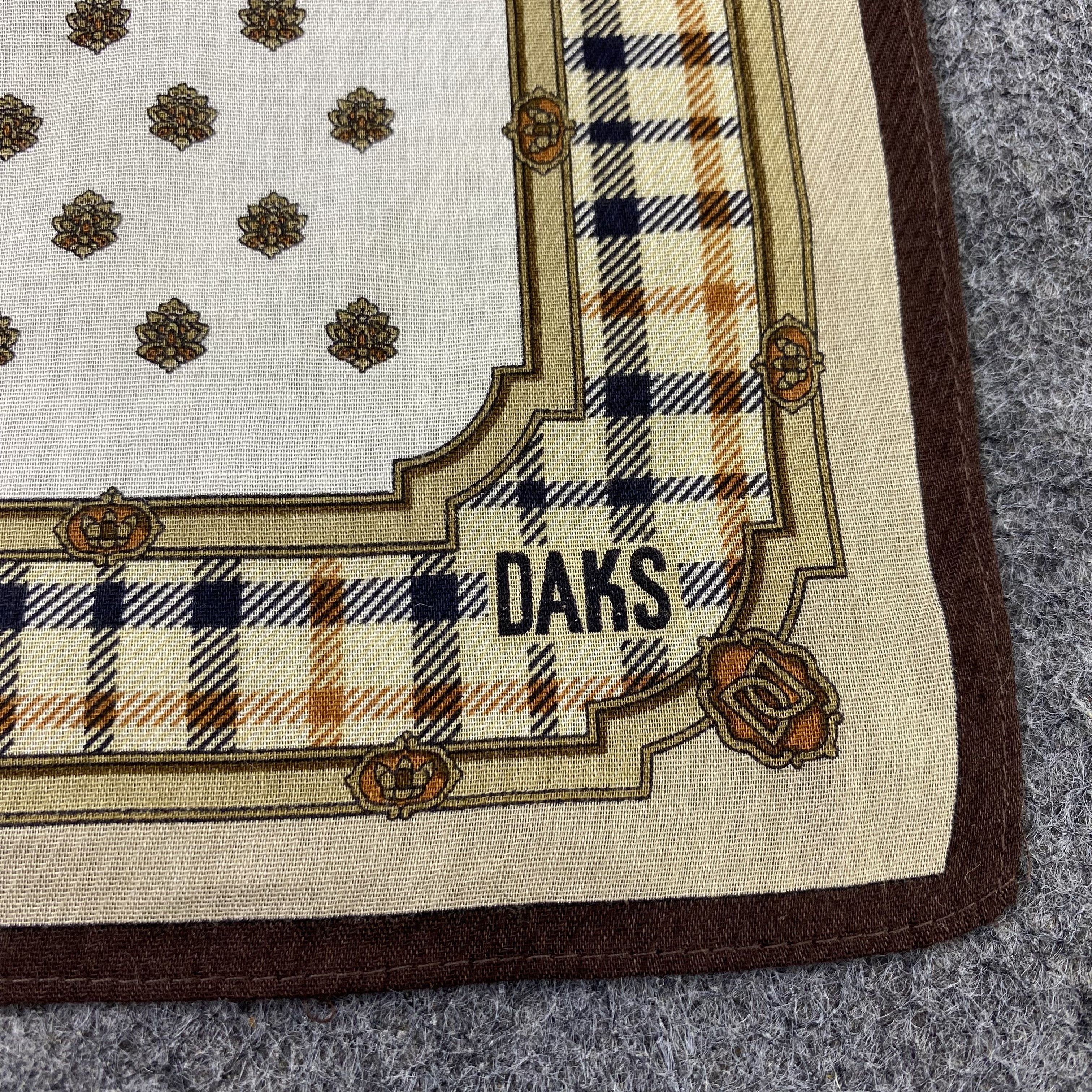 DAKS Daks Handkerchief Neckerchief Bandana-B1602 Size ONE SIZE - 7 Thumbnail