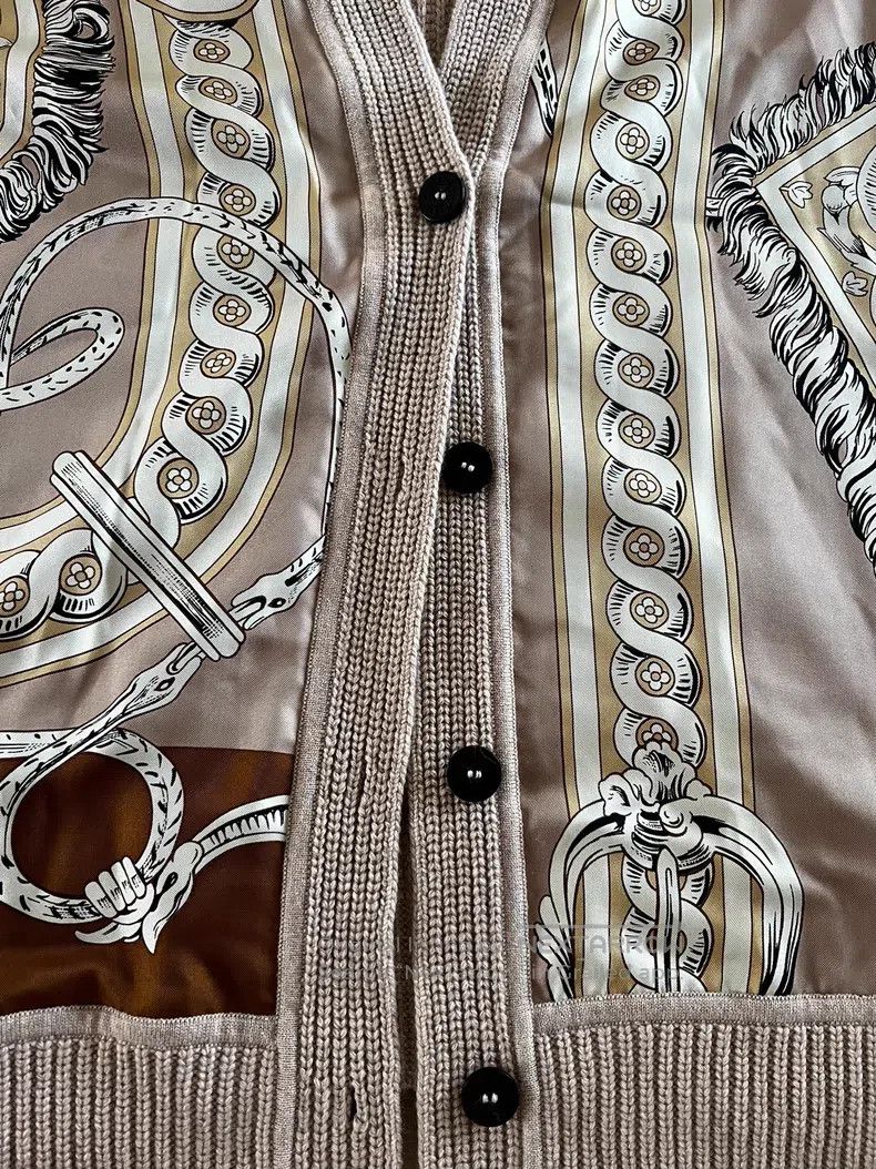 Hermes Hermes Milk tea color knit floral cardigan jacket Size XS / US 0-2 / IT 36-38 - 4 Thumbnail
