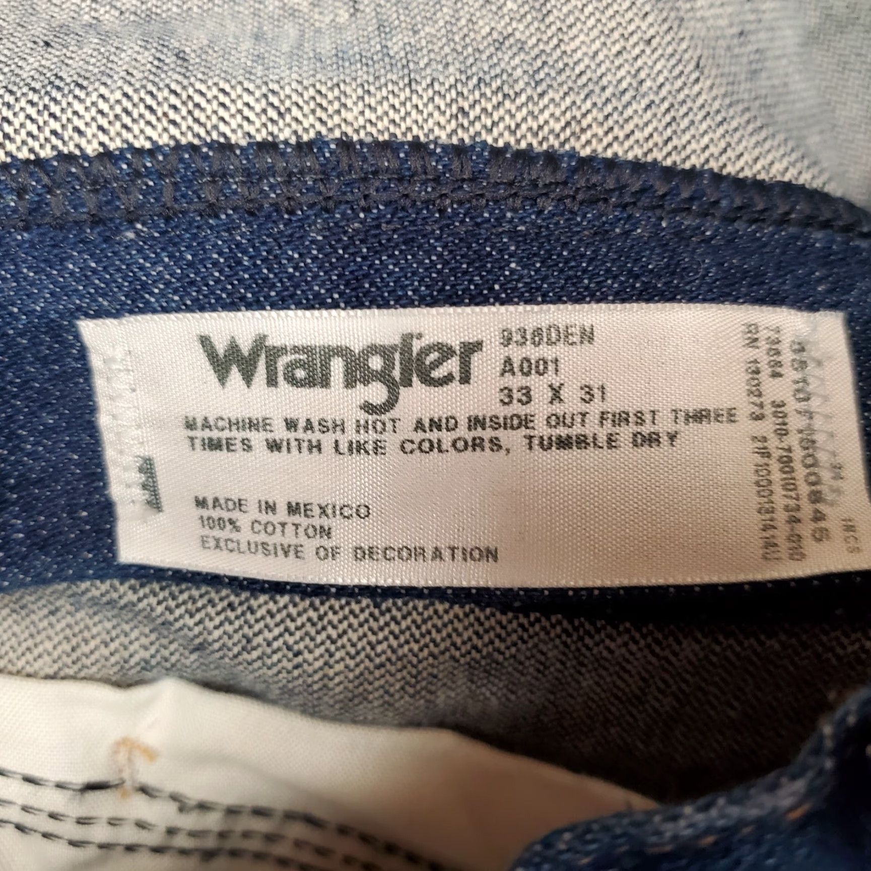 Wrangler Wrangler Jeans Mens 33x31 Blue Denim Cowboy Western Ranch Rodeo Pants 936DEN Jeans Mens 33 Blue Denim Cowboy Western Ranch Rodeo 90s USA Mens Size US 33 - 5 Thumbnail