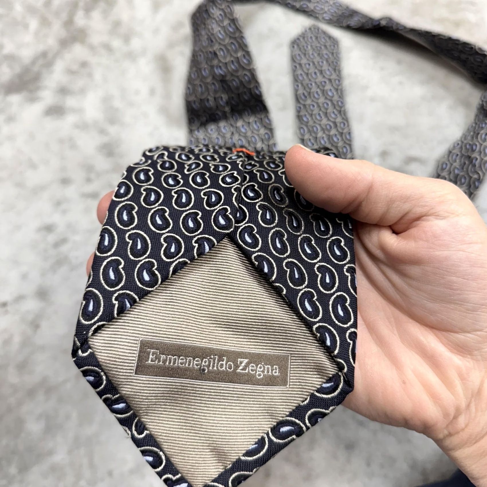 Ermenegildo Zegna Ermenegildo Zegna Tie Mens One Size Navy Blue 100% Silk Paisley Necktie Size ONE SIZE - 3 Thumbnail