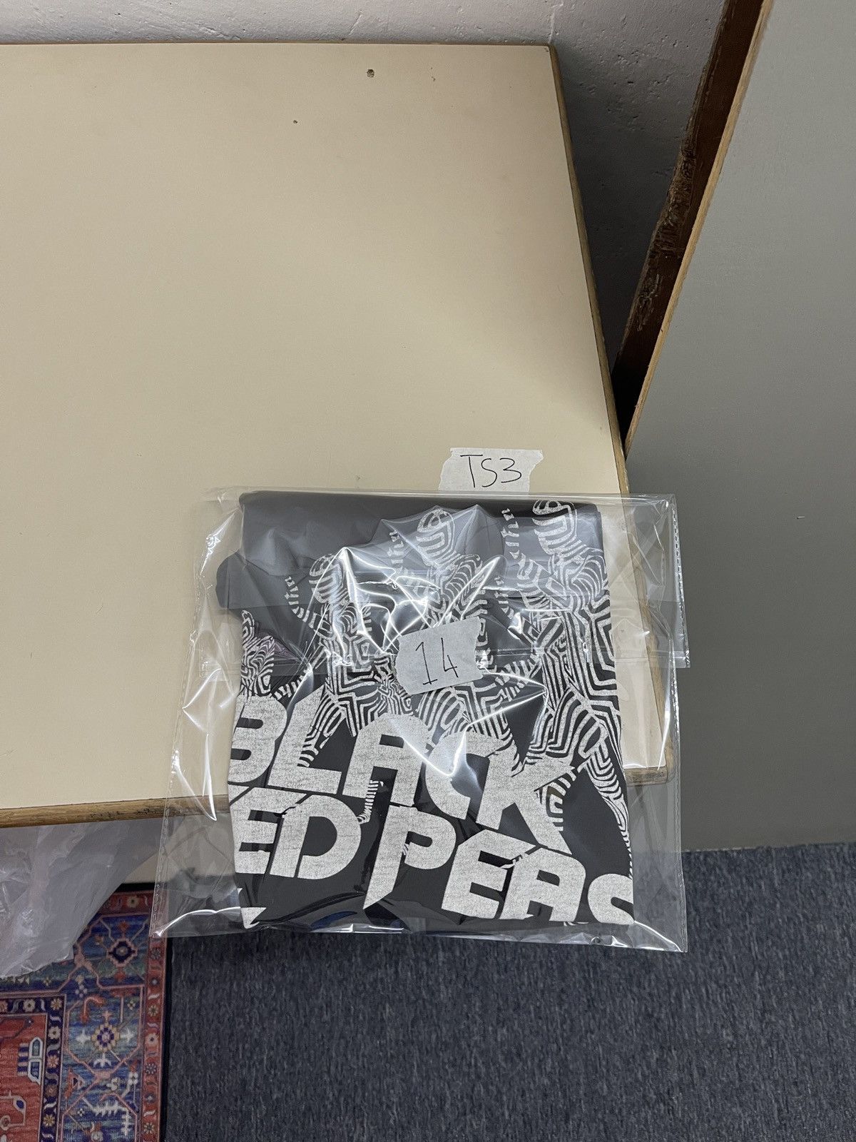 Band Tees Vintage Rare The Black Eyed Peas Shirt Size US M / EU 48-50 / 2 - 5 Thumbnail