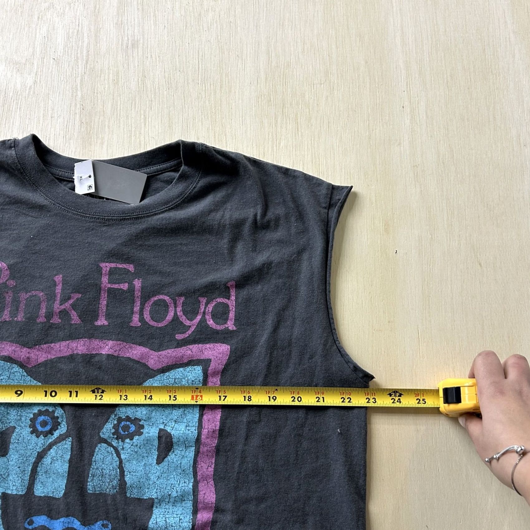 Vintage Pink Floyd Hybrid Apparel Shirt Mens XL Black Division Bell Tour 94 Tank T-Shirt Size US XL / EU 56 / 4 - 4 Thumbnail